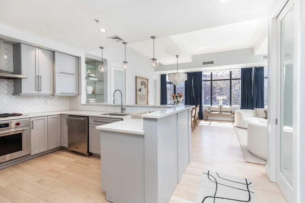 2 bed, 2 bath apartment for rent at 1180-1200 Washington Unit 315, South End — photo 15 of 37
