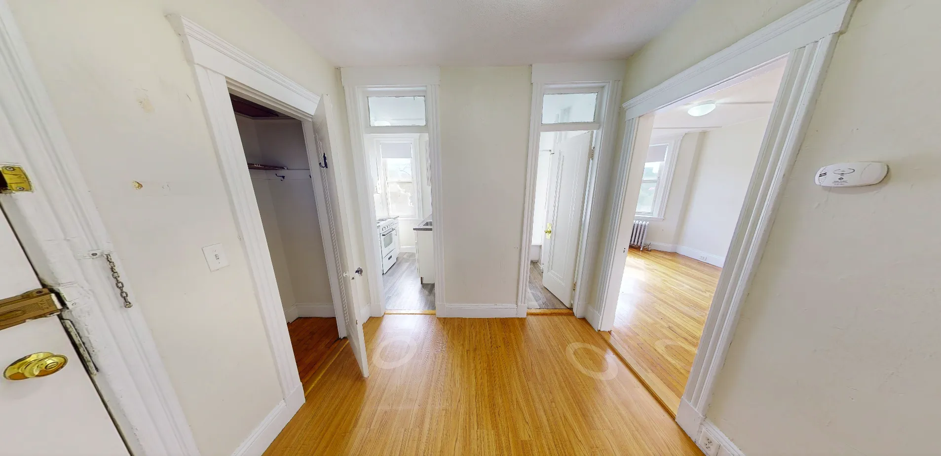 Studio bed, 1 bath apartment for rent at 1185 Boylston St Unit 1185-20, Fenway — photo 4 of 20