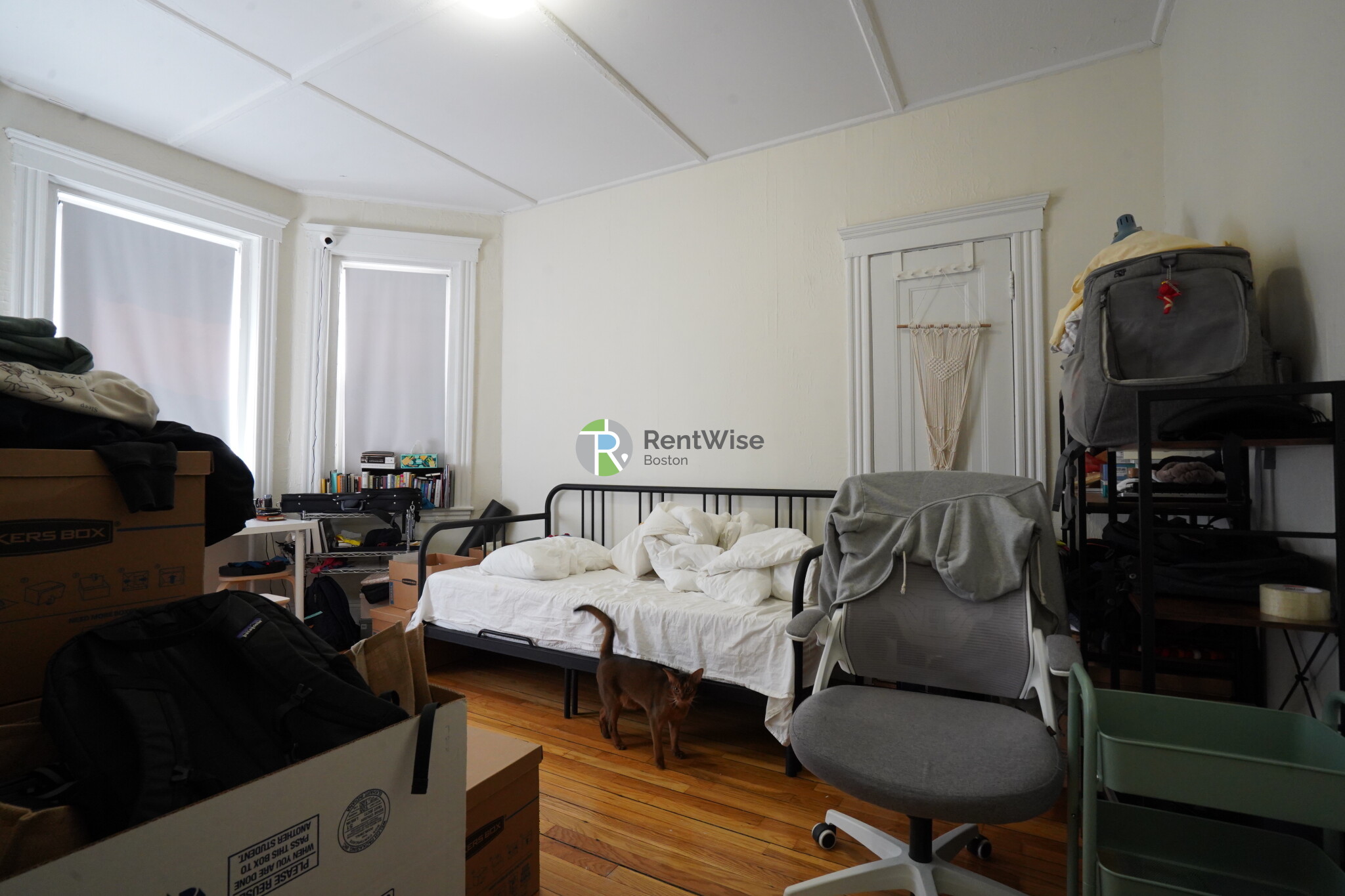 Studio bed, 1 bath apartment for rent at 1185 Boylston St Unit 2, Fenway — photo 1 of 9