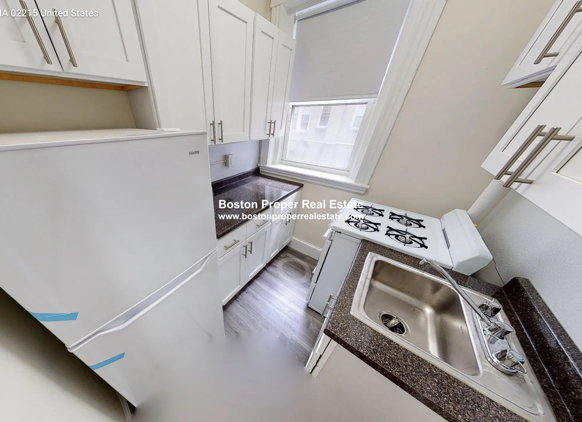 Studio bed, 1 bath apartment for rent at 1185 Boylston St Unit 2, Fenway — photo 2 of 5