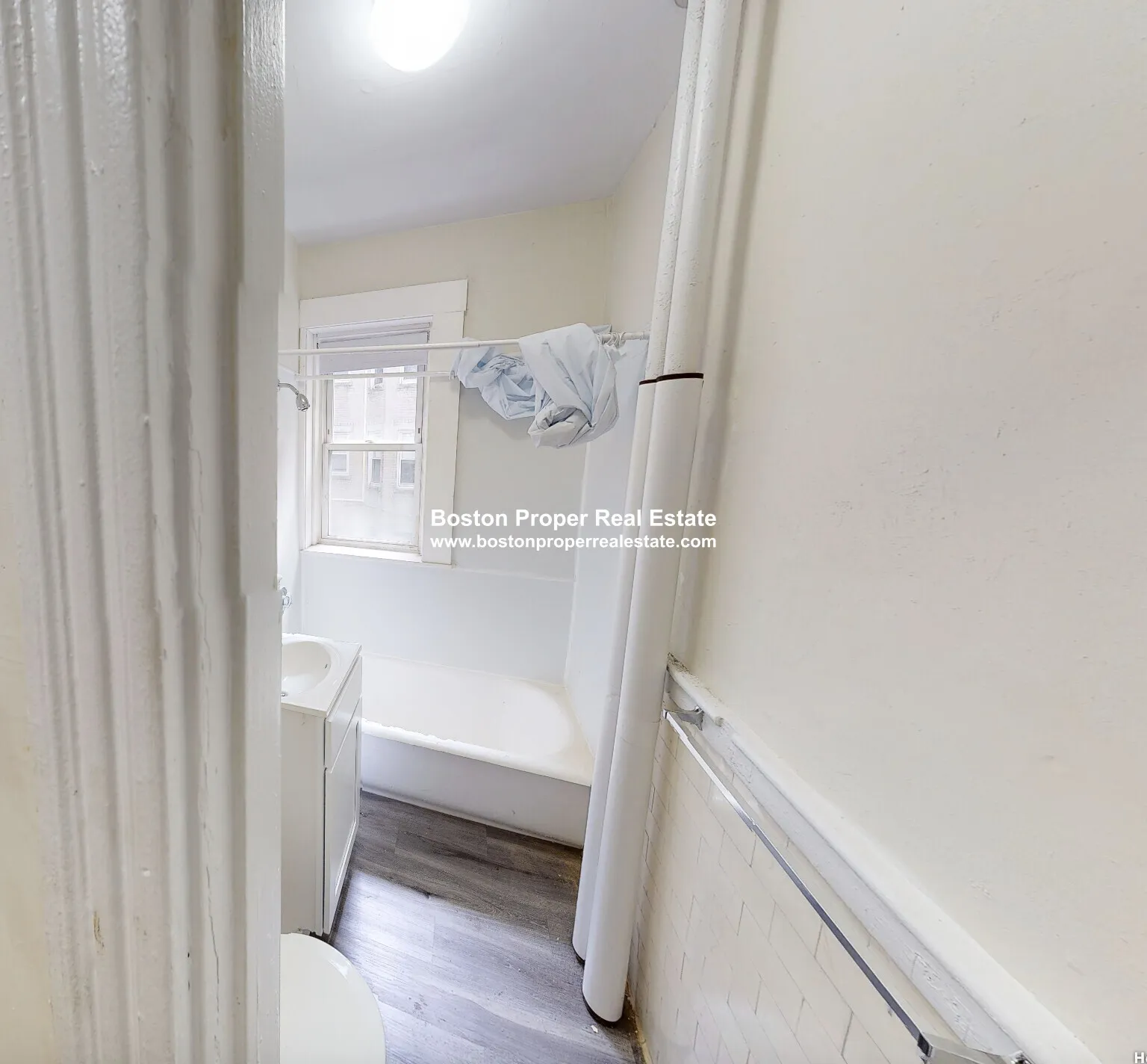Studio bed, 1 bath apartment for rent at 1185 Boylston St Unit 2, Fenway — photo 4 of 5