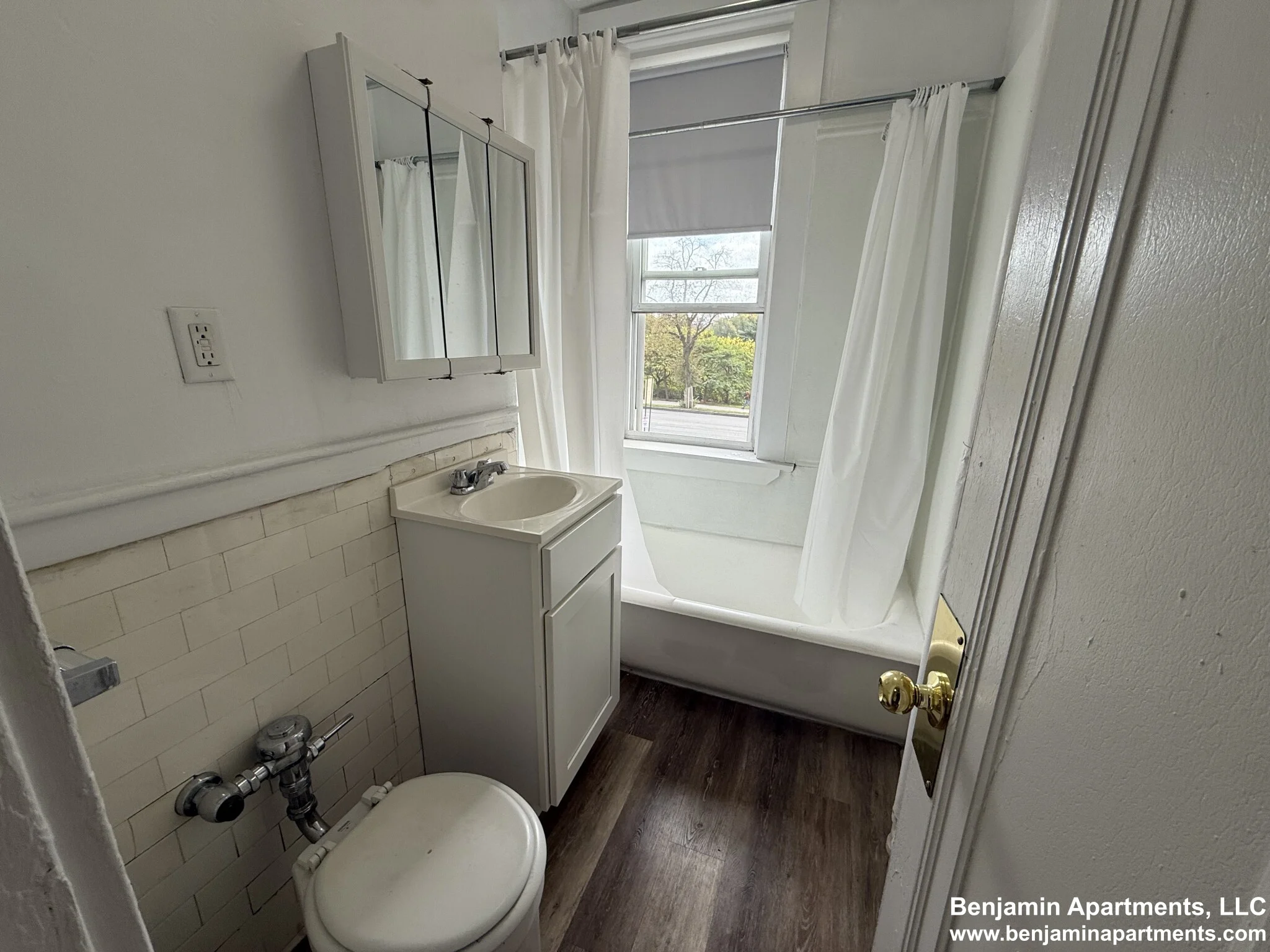 Studio bed, 1 bath apartment for rent at 1185 Boylston St Unit 20, Fenway — photo 9 of 9