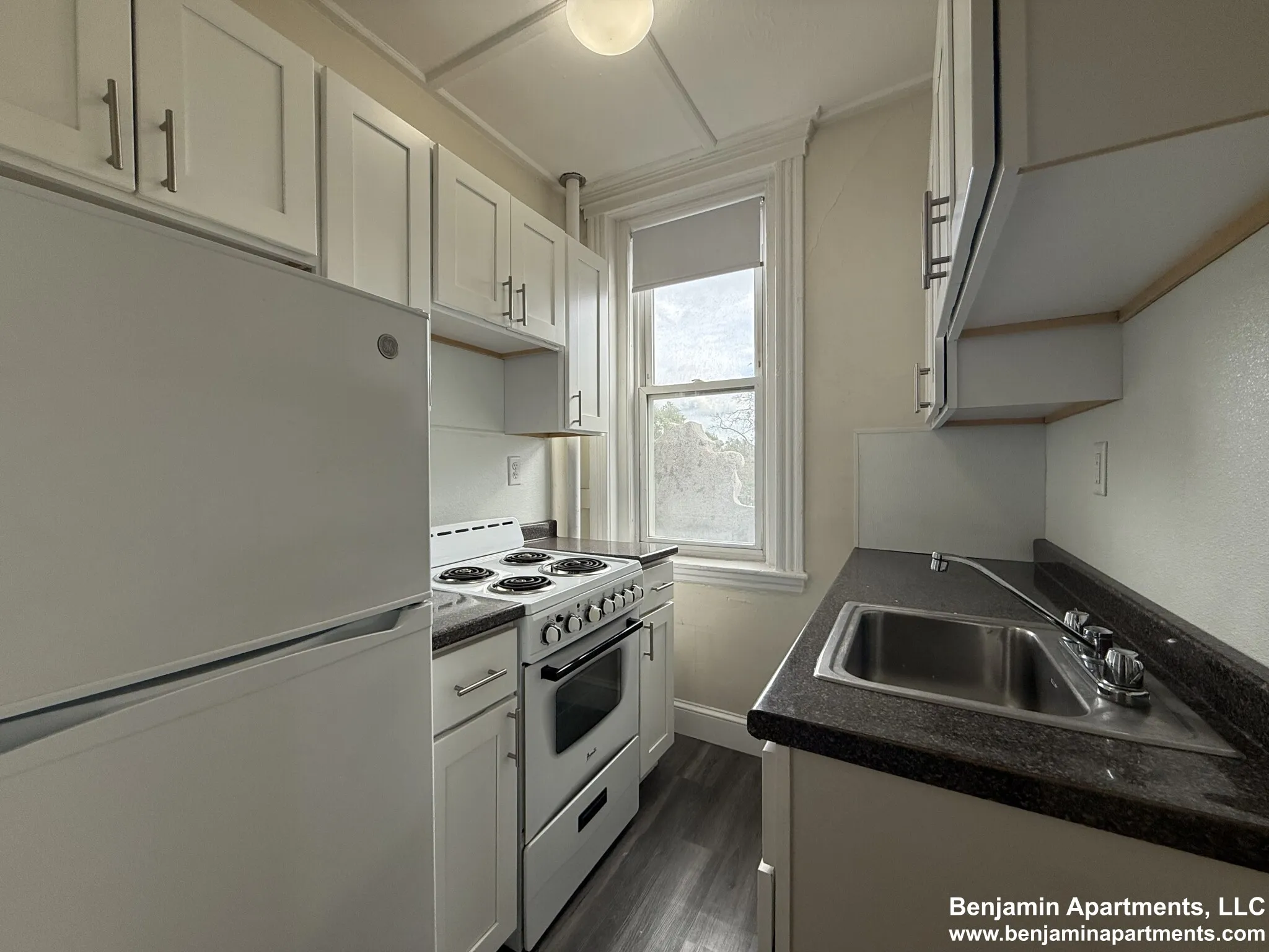 Studio bed, 1 bath apartment for rent at 1185 Boylston St Unit 20, Fenway — photo 8 of 9