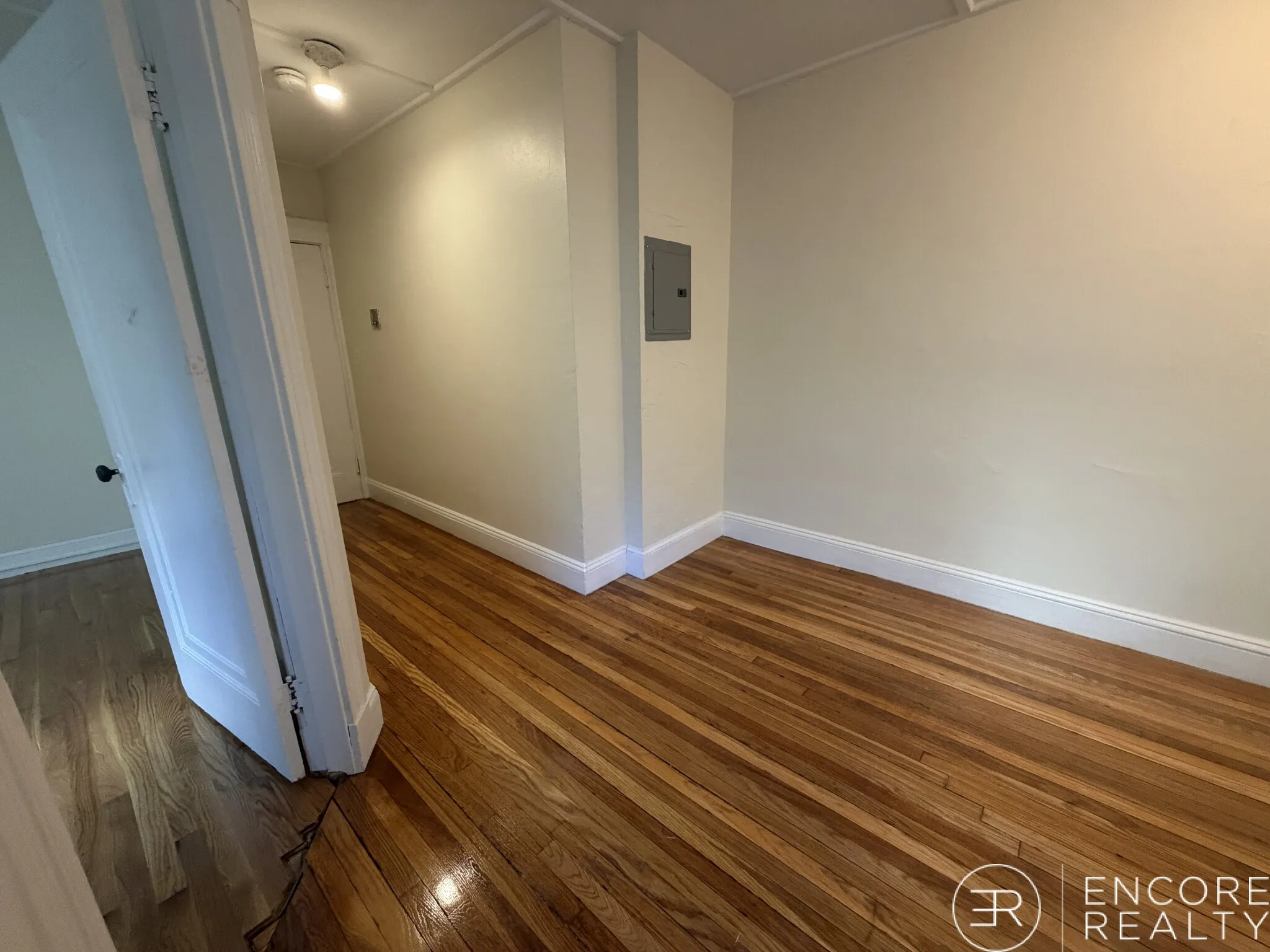 1 bed, 1 bath apartment for rent at 1185 Boylston St Unit 21, Fenway — photo 9 of 13