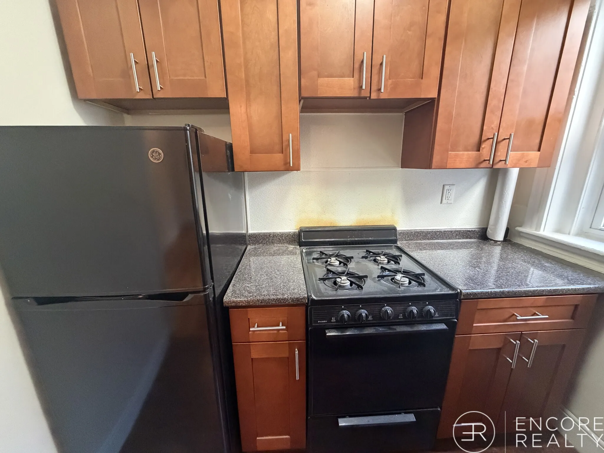 1 bed, 1 bath apartment for rent at 1185 Boylston St Unit 21, Fenway — photo 2 of 13
