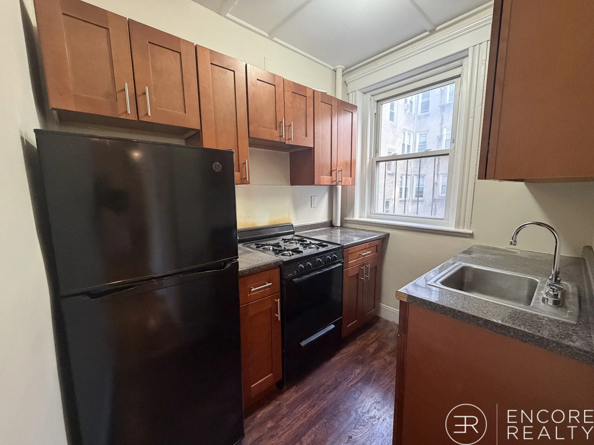 1 bed, 1 bath apartment for rent at 1185 Boylston St Unit 21, Fenway — photo 1 of 13