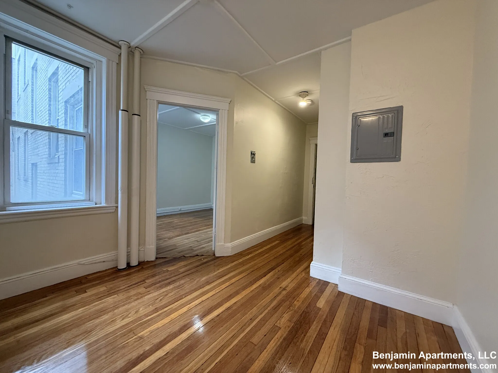 1 bed, 1 bath apartment for rent at 1185 Boylston St Unit 21D, Fenway — photo 3 of 6