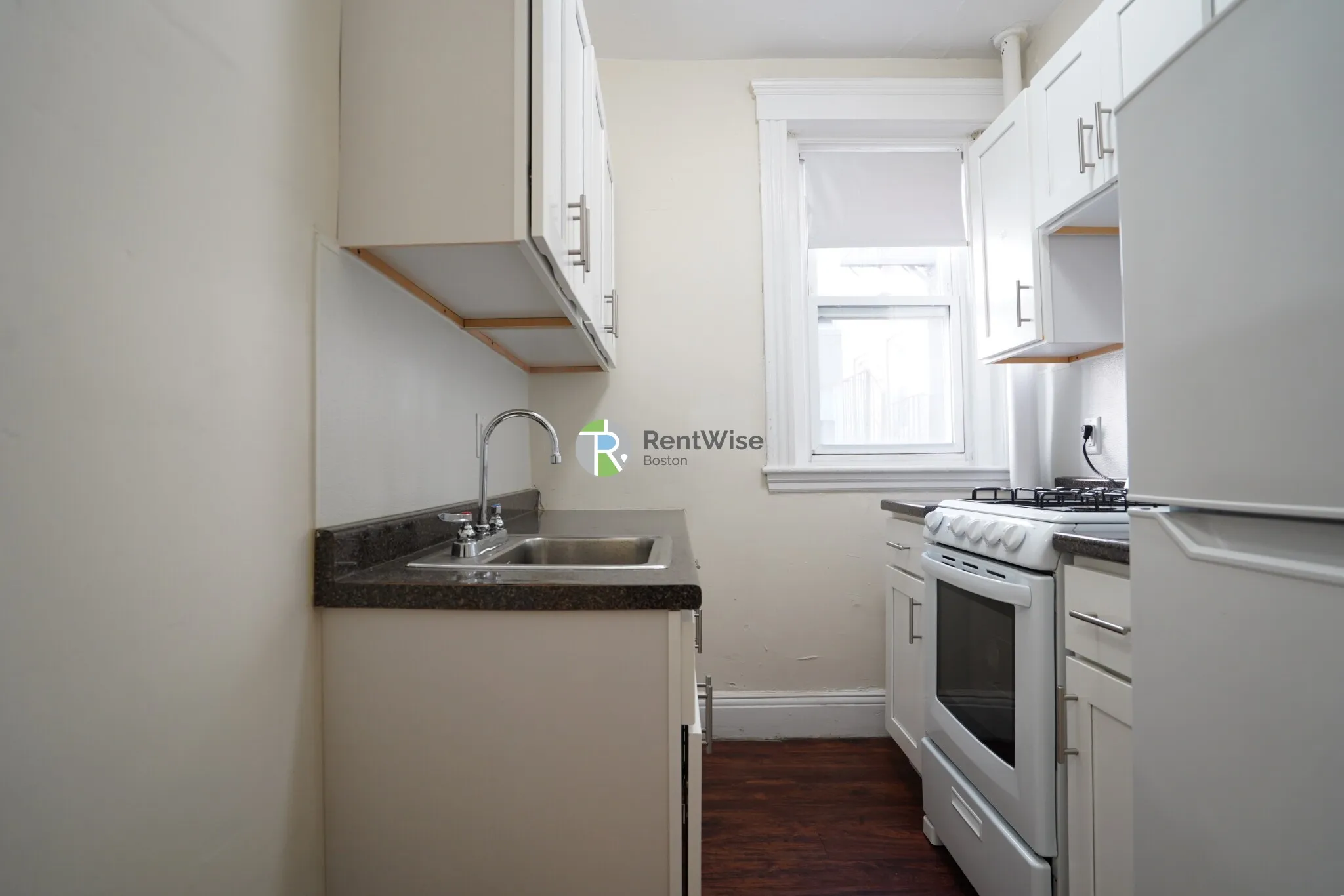 Studio bed, 1 bath apartment for rent at 1185 Boylston St Unit 27, Fenway — photo 8 of 21