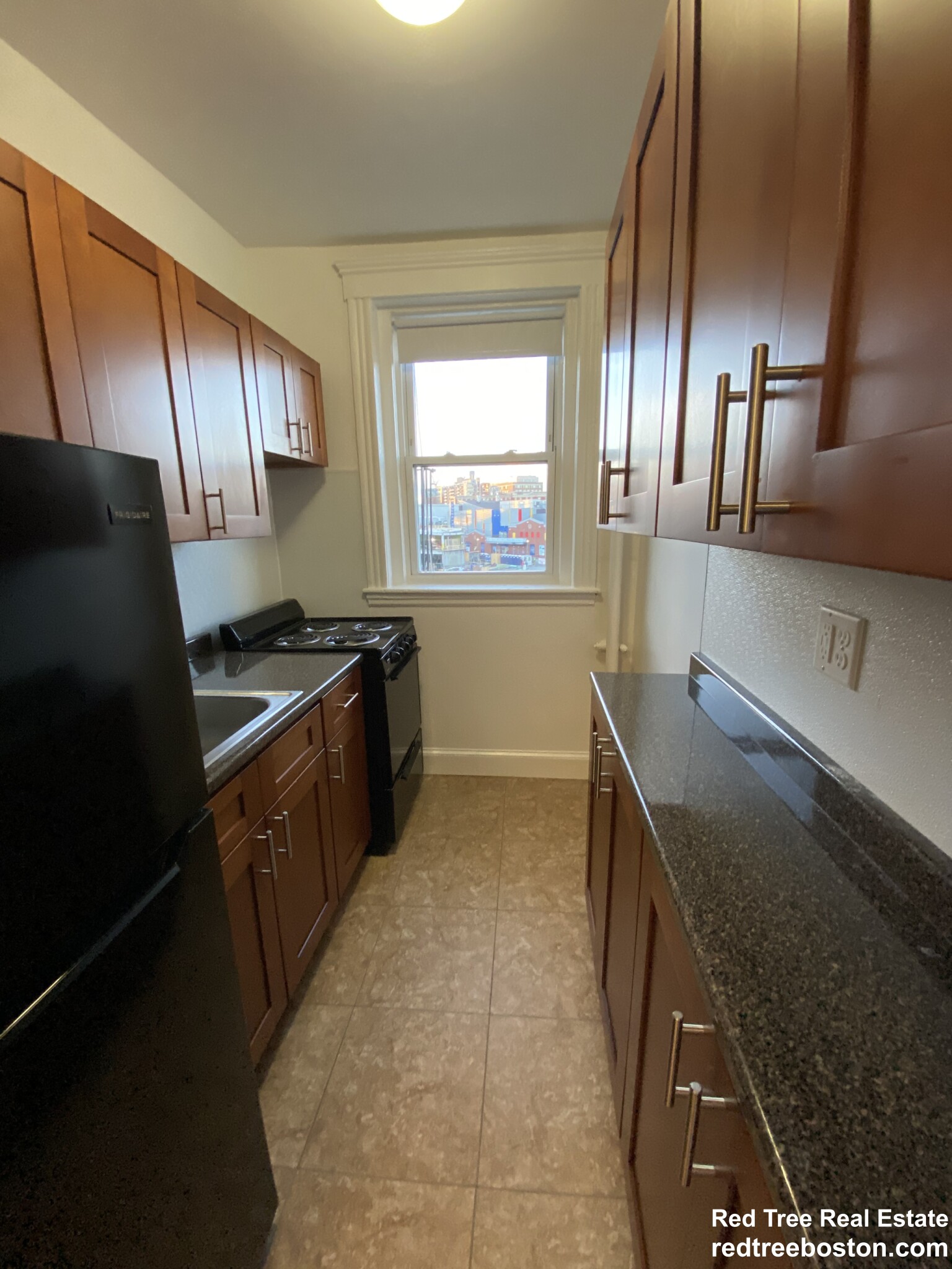 Studio bed, 1 bath apartment for rent at 1185 Boylston St Unit 35, Fenway — photo 1 of 24