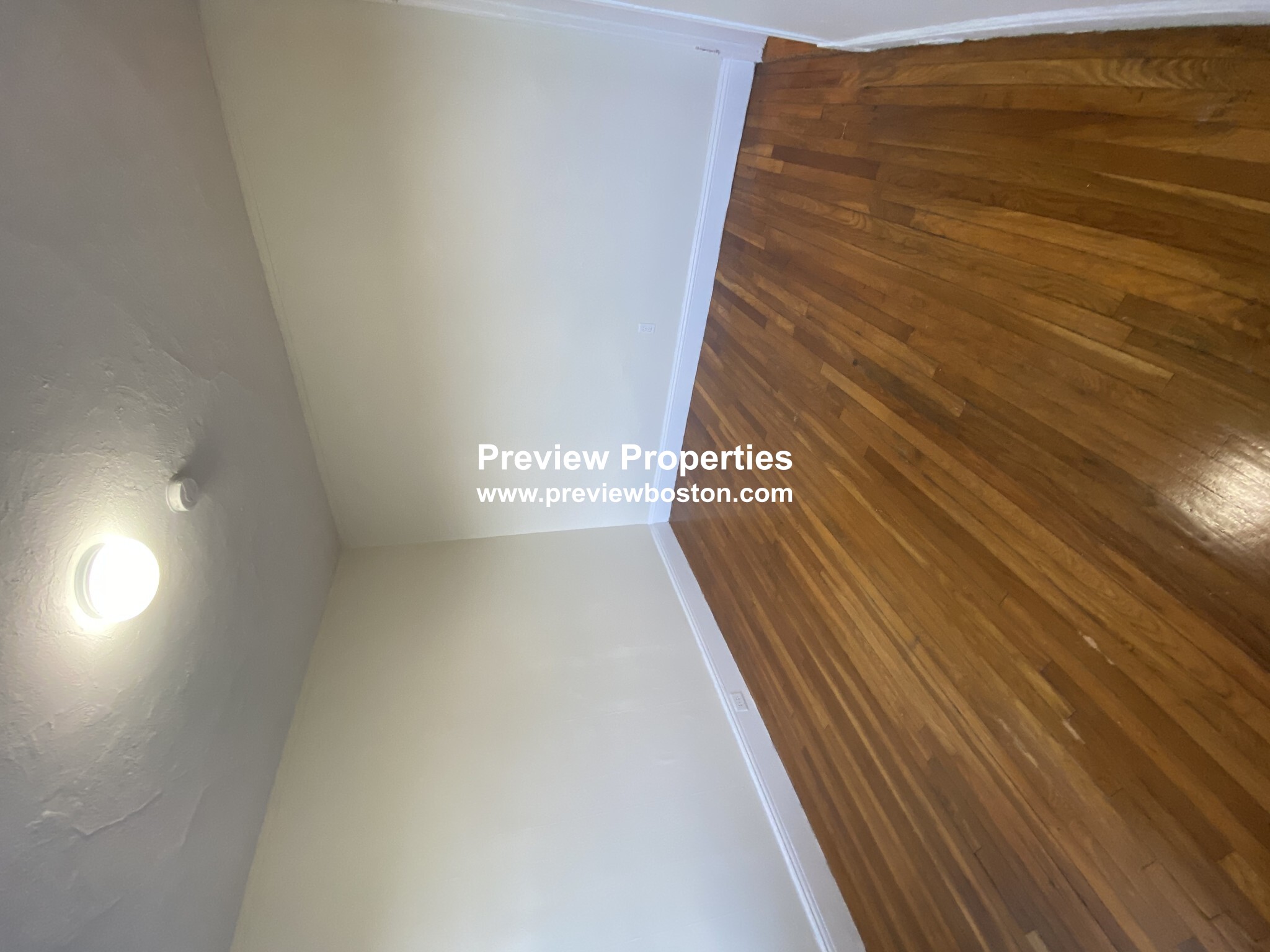 Studio bed, 1 bath apartment for rent at 1185 Boylston St Unit 35P, Fenway — photo 2 of 5
