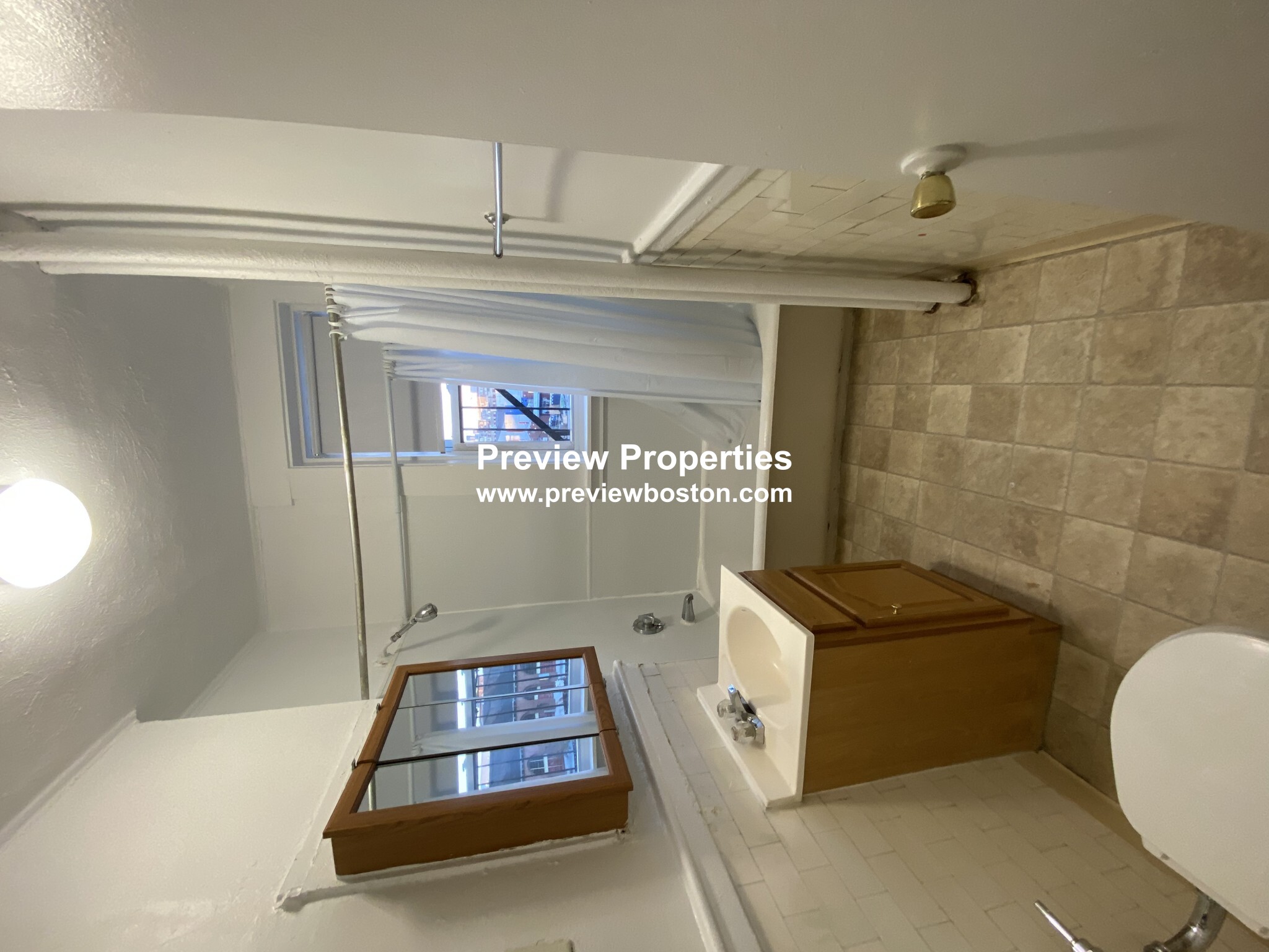Studio bed, 1 bath apartment for rent at 1185 Boylston St Unit 35P, Fenway — photo 5 of 5