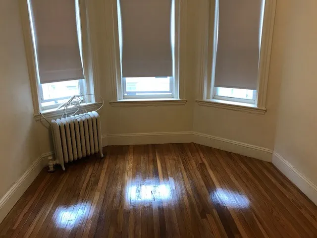 Studio bed, 1 bath apartment for rent at 1185 Boylston St Unit 42, Fenway — photo 2 of 8