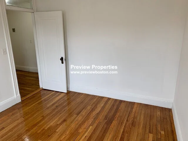 Studio bed, 1 bath apartment for rent at 1185 Boylston St Unit 44P, Fenway — photo 6 of 7