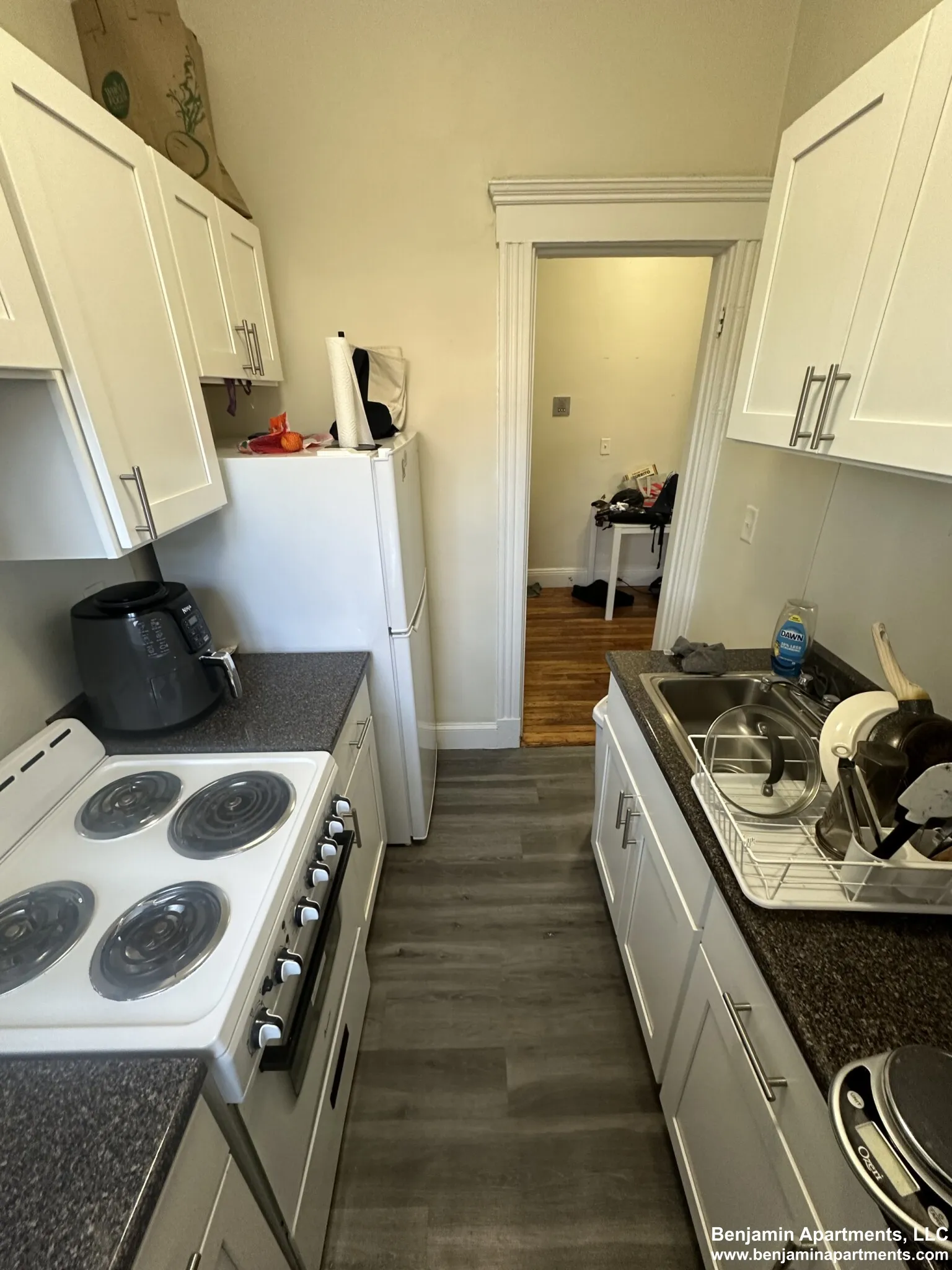 Studio bed, 1 bath apartment for rent at 1185 Boylston St Unit 4A, Fenway — photo 4 of 10