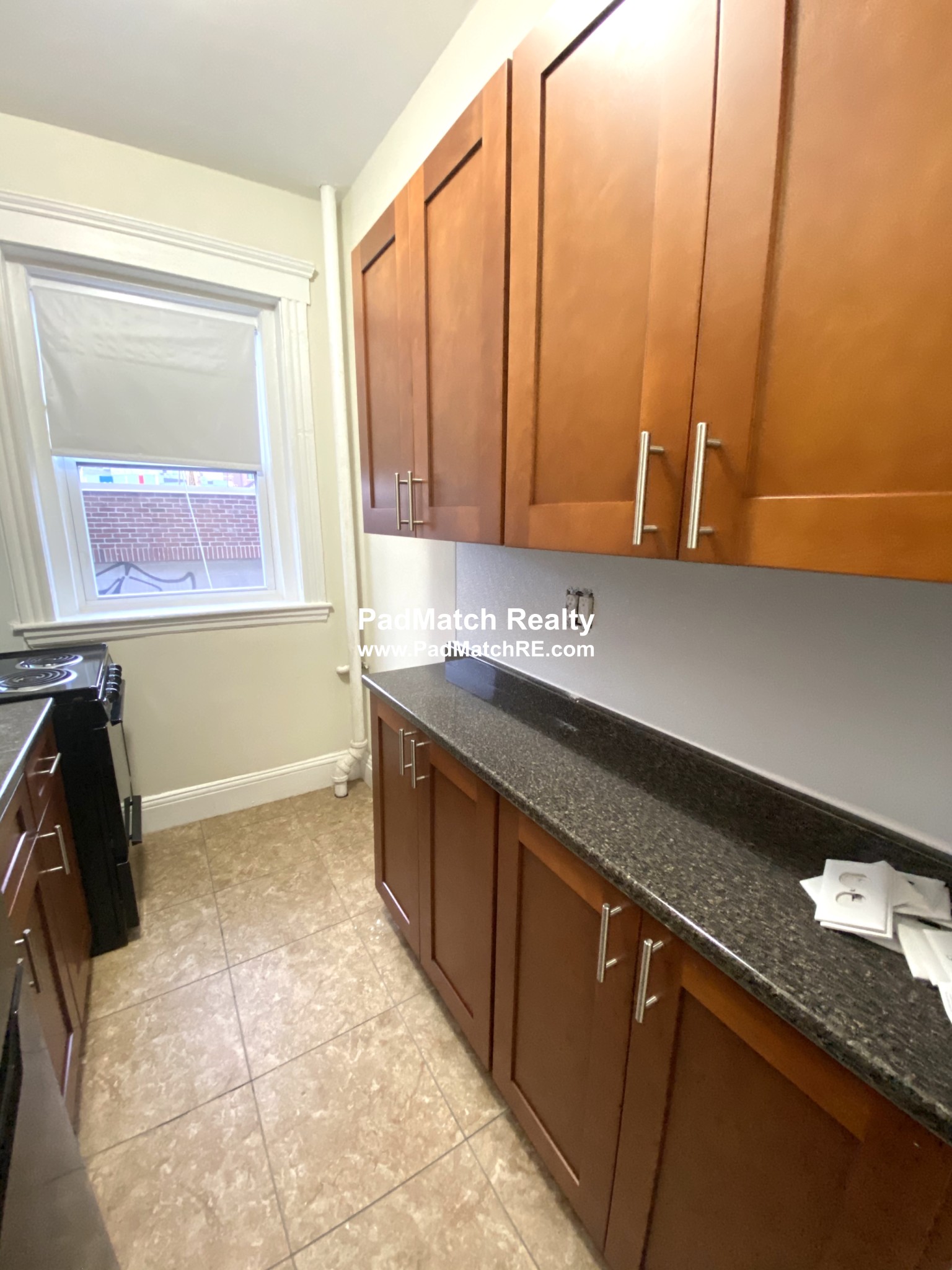 Studio bed, 1 bath apartment for rent at 1185 Boylston St Unit 5, Fenway — photo 5 of 10