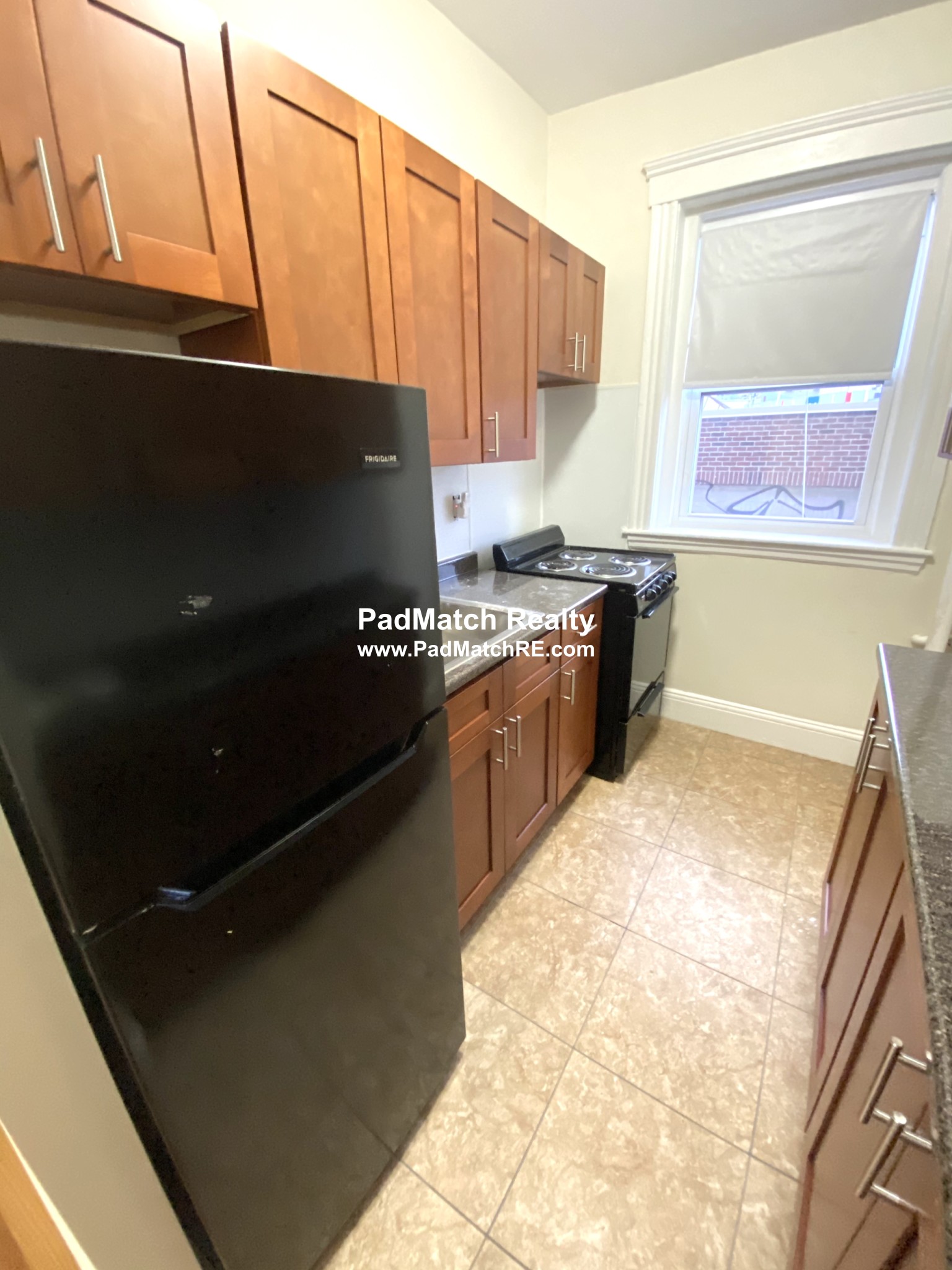 Studio bed, 1 bath apartment for rent at 1185 Boylston St Unit 5, Fenway — photo 4 of 10