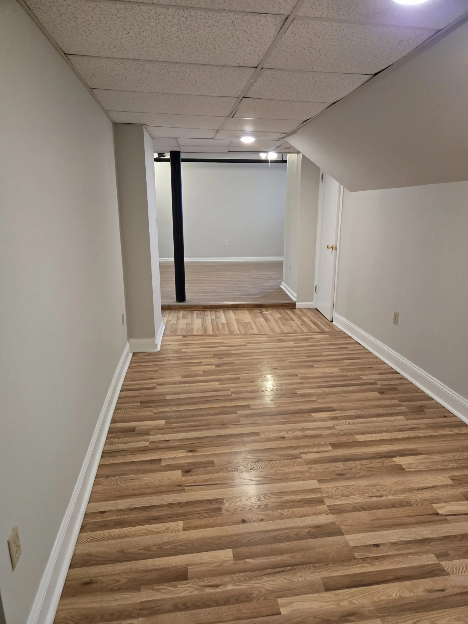 4 bed, 2 bath apartment for rent at 1185 Commonwealth Ave Unit 101, Allston — photo 24 of 58