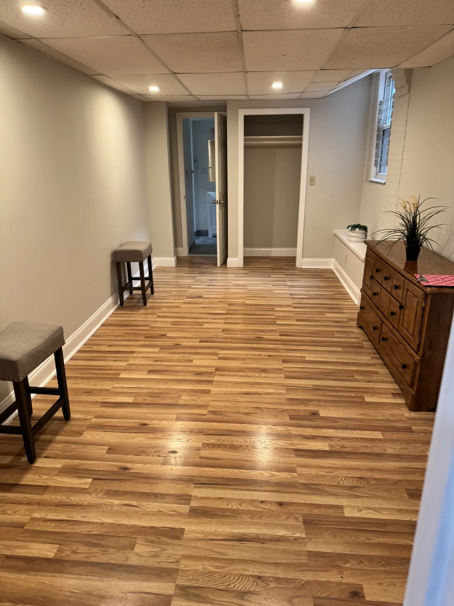 4 bed, 2 bath apartment for rent at 1185 Commonwealth Ave Unit 101, Allston — photo 3 of 58