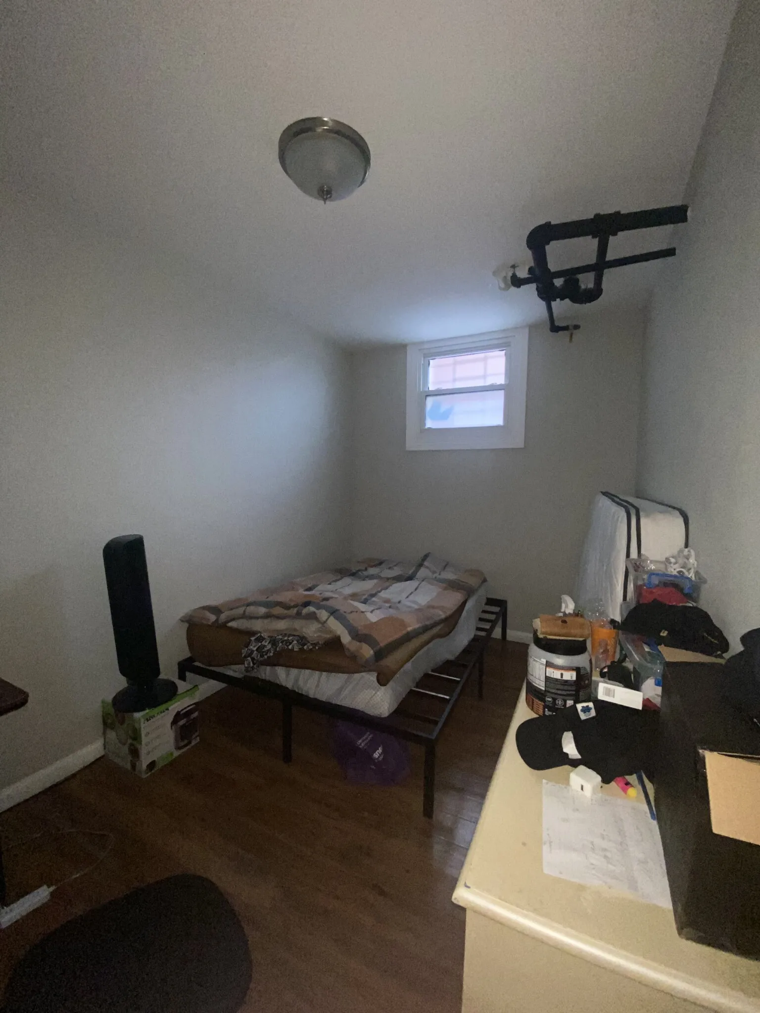 4 bed, 2 bath apartment for rent at 1185 Commonwealth Ave Unit 101, Allston — photo 51 of 58