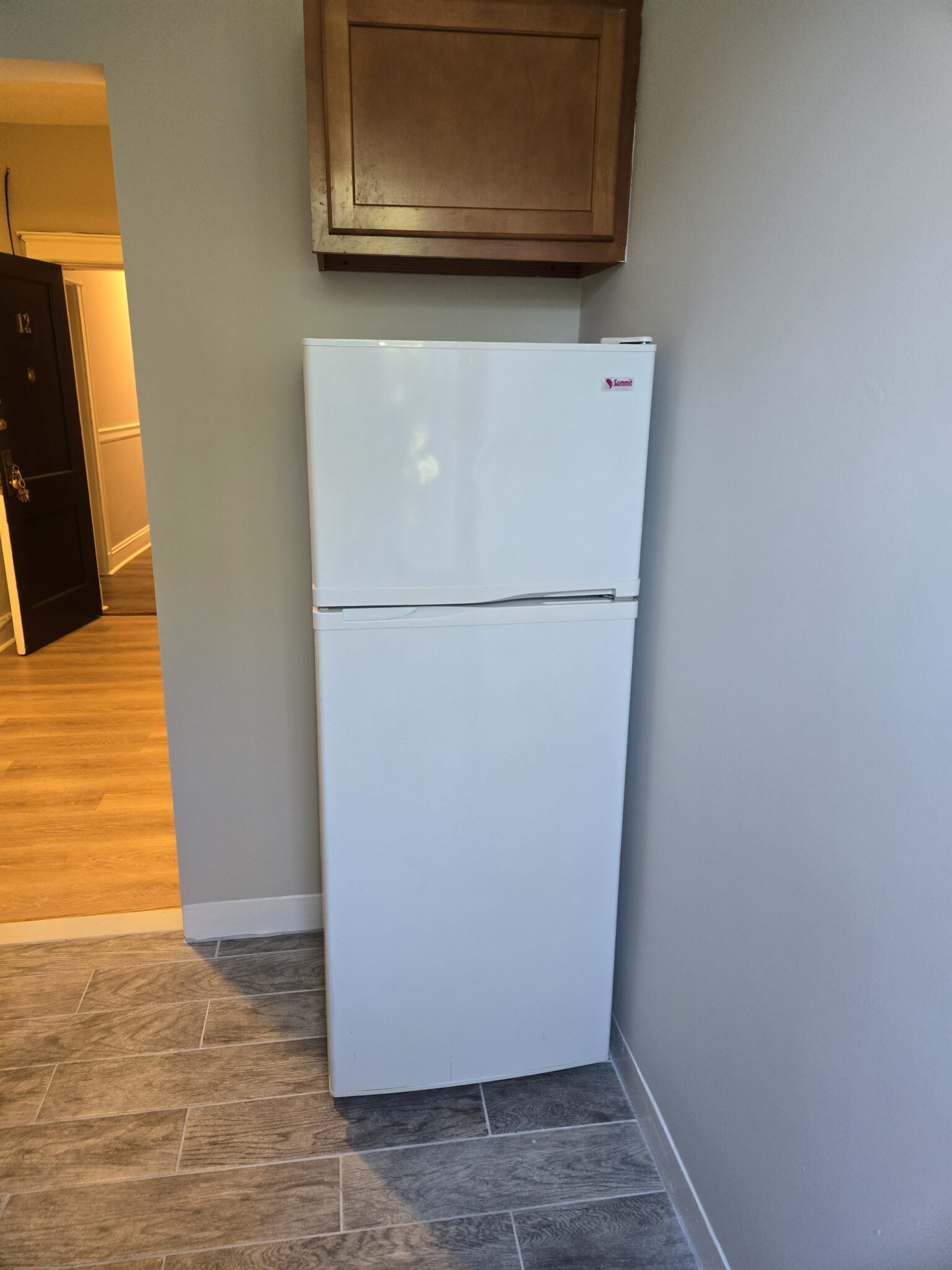 Studio bed, 1 bath apartment for rent at 1185 Commonwealth Ave Unit 12, Allston — photo 13 of 17