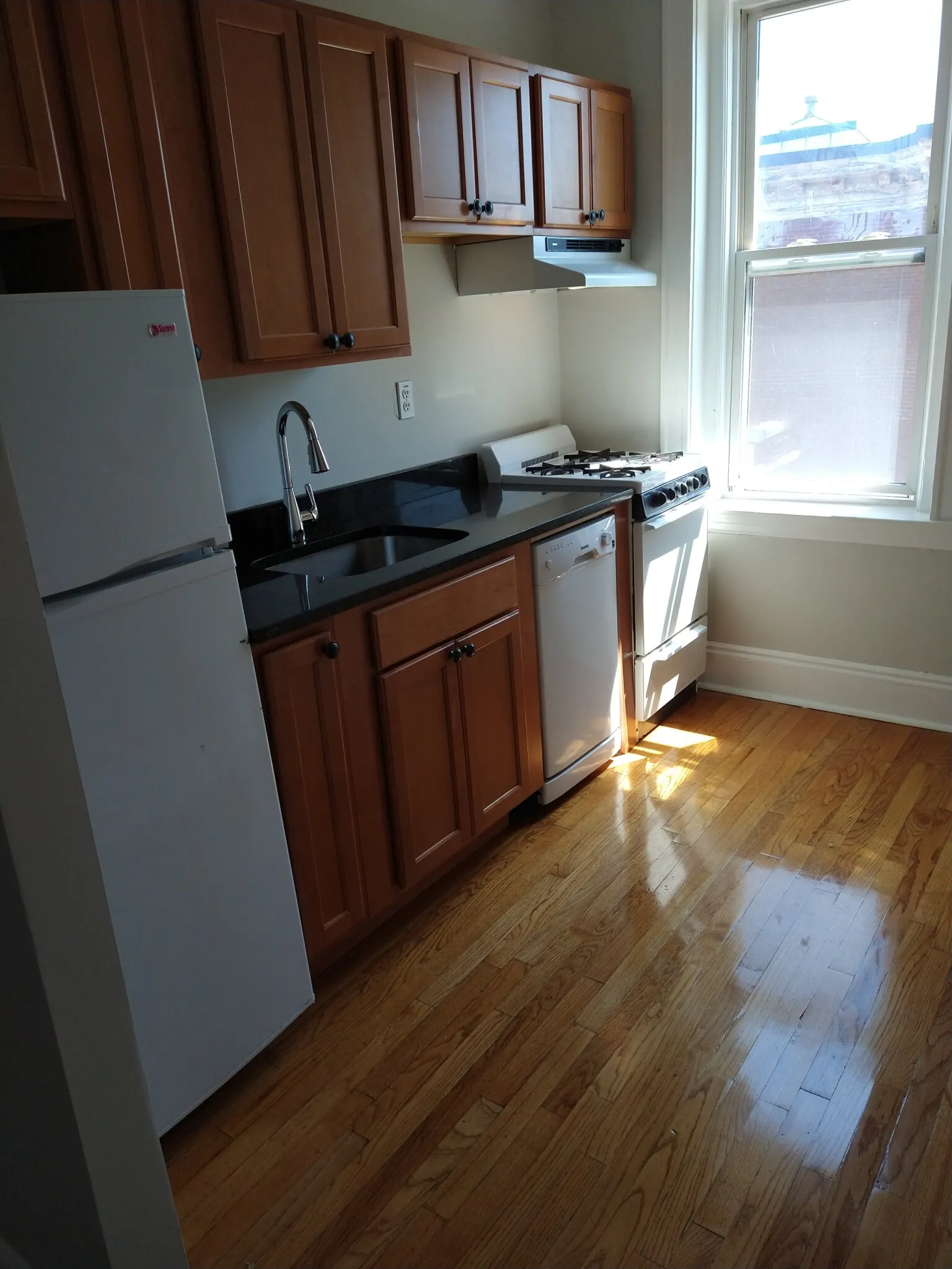 2 bed, 1 bath apartment for rent at 1185 Commonwealth Ave Unit 14, Allston — photo 18 of 22