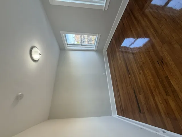 2 bed, 1 bath apartment for rent at 1185 Commonwealth Ave Unit 16, Allston — photo 2 of 8