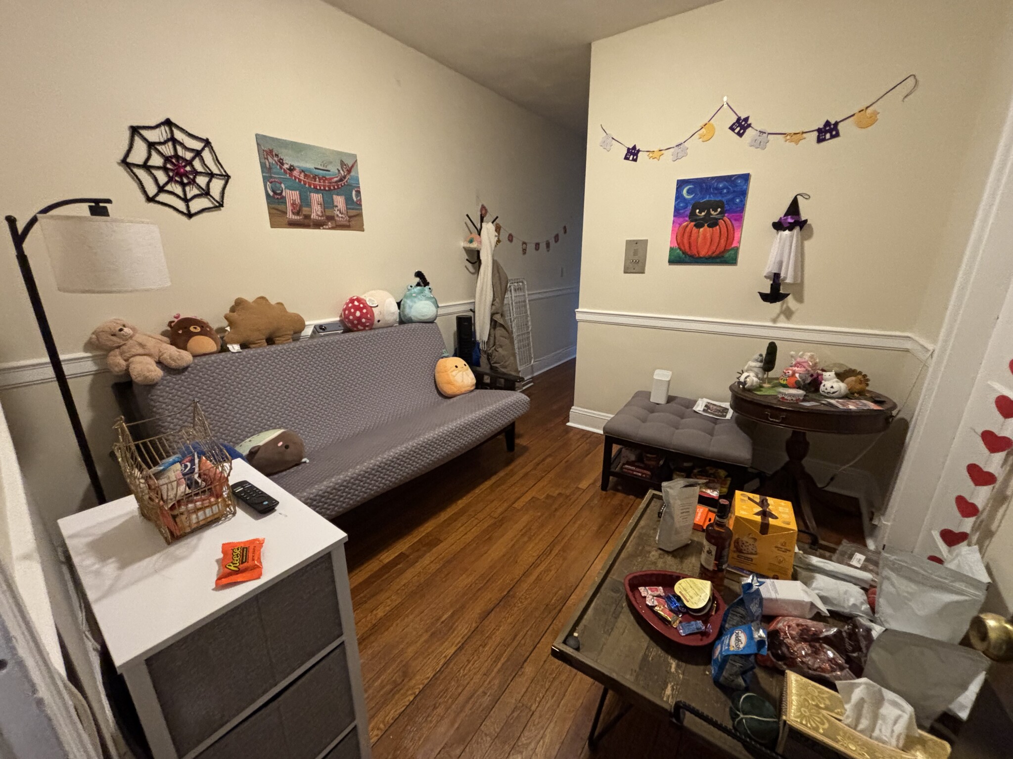 2 bed, 1 bath apartment for rent at 1185 Commonwealth Ave Unit 18, Allston — photo 1 of 29