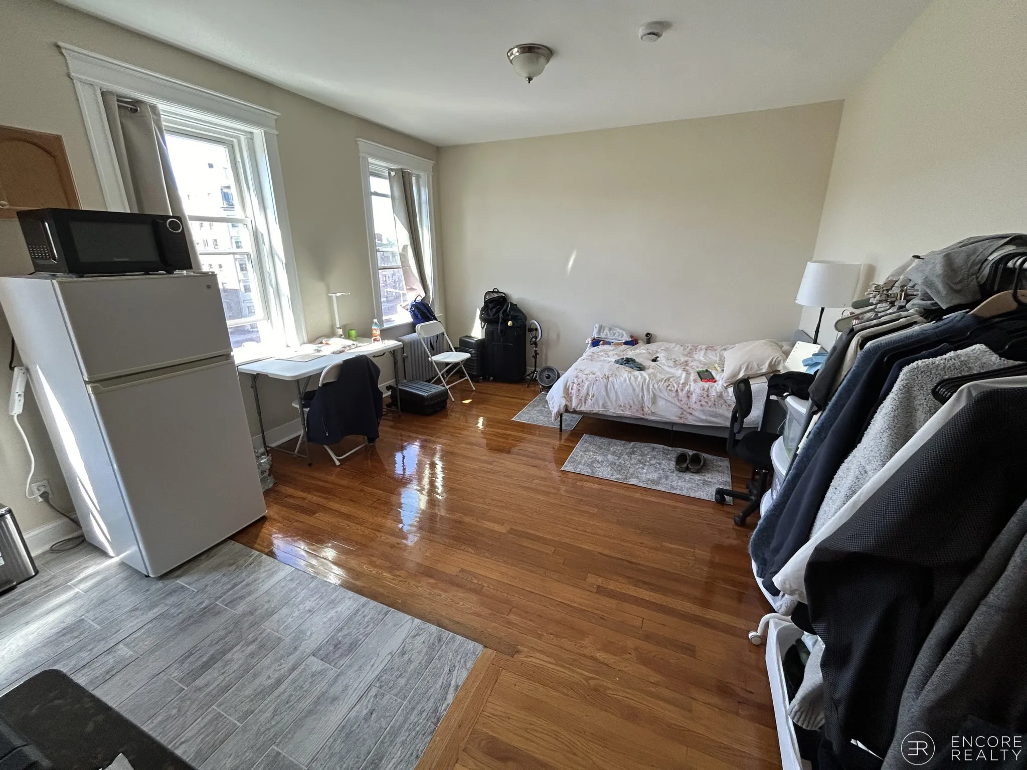Studio bed, 1 bath apartment for rent at 1185 Commonwealth Ave Unit 19, Allston — photo 2 of 7