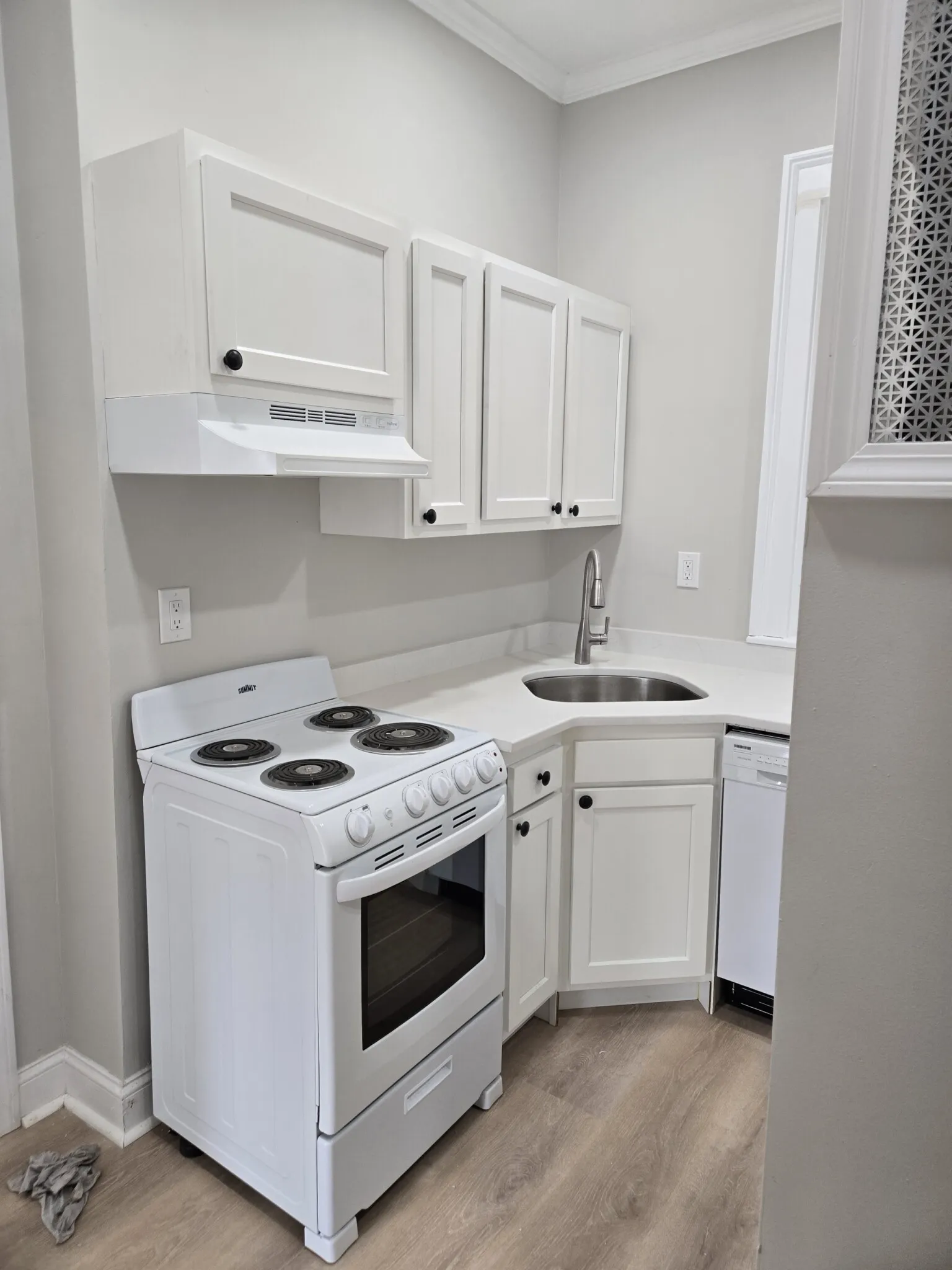 2 bed, 1 bath apartment for rent at 1185 Commonwealth Ave Unit 2, Allston — photo 6 of 18