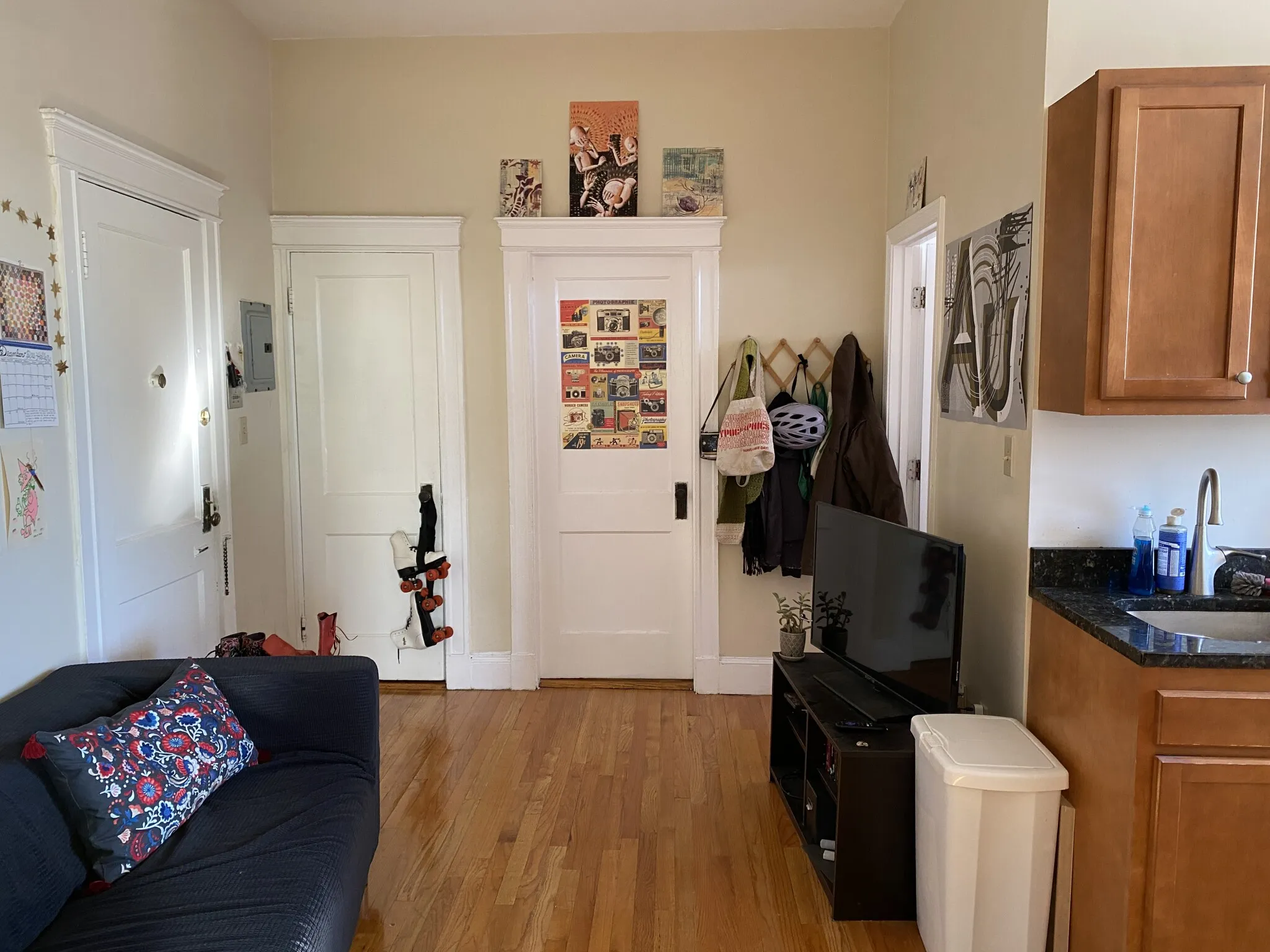 2 bed, 1 bath apartment for rent at 1185 Commonwealth Ave Unit 20, Allston — photo 2 of 22