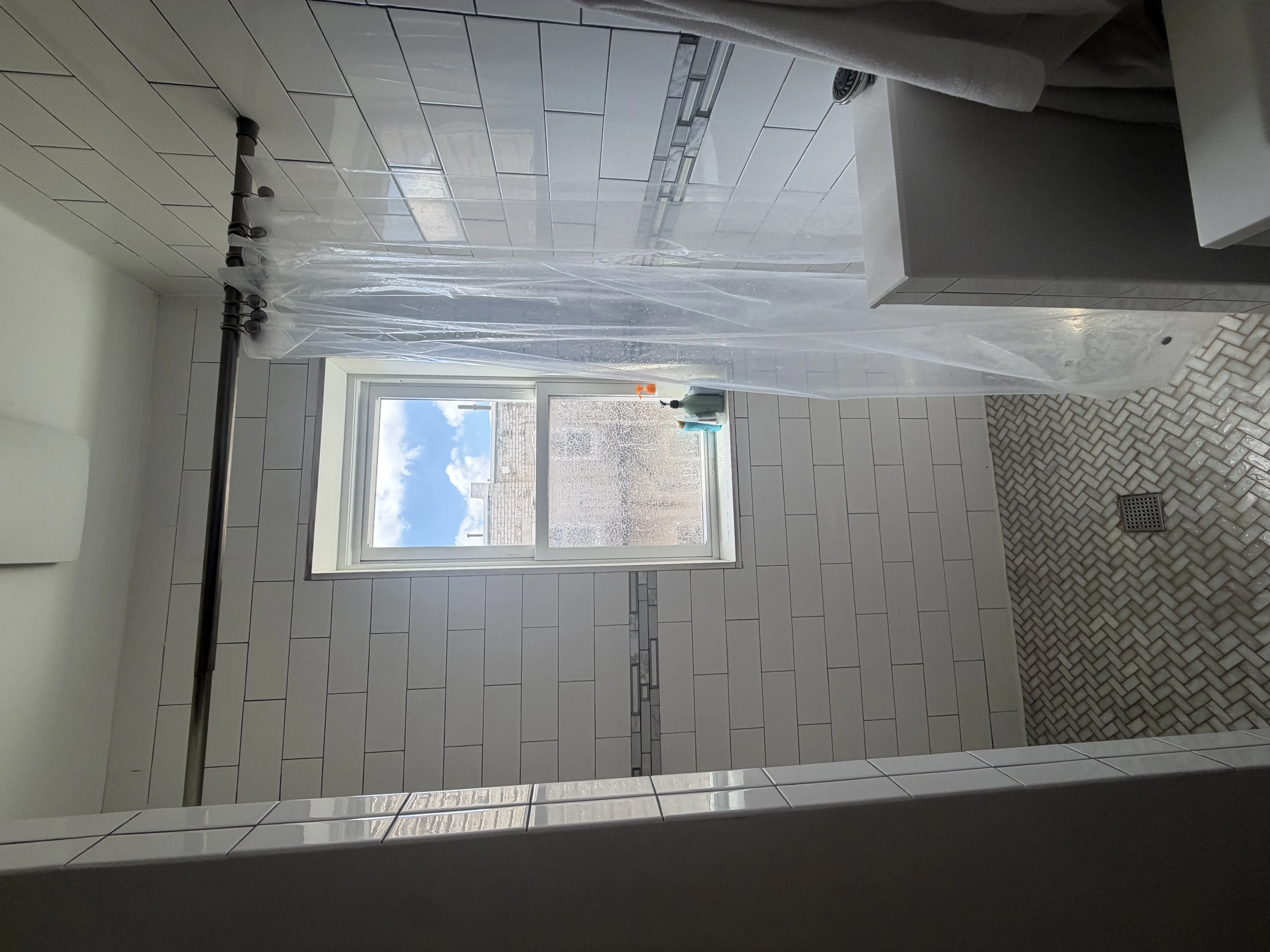2 bed, 1 bath apartment for rent at 1185 Commonwealth Ave Unit 23, Allston — photo 12 of 38