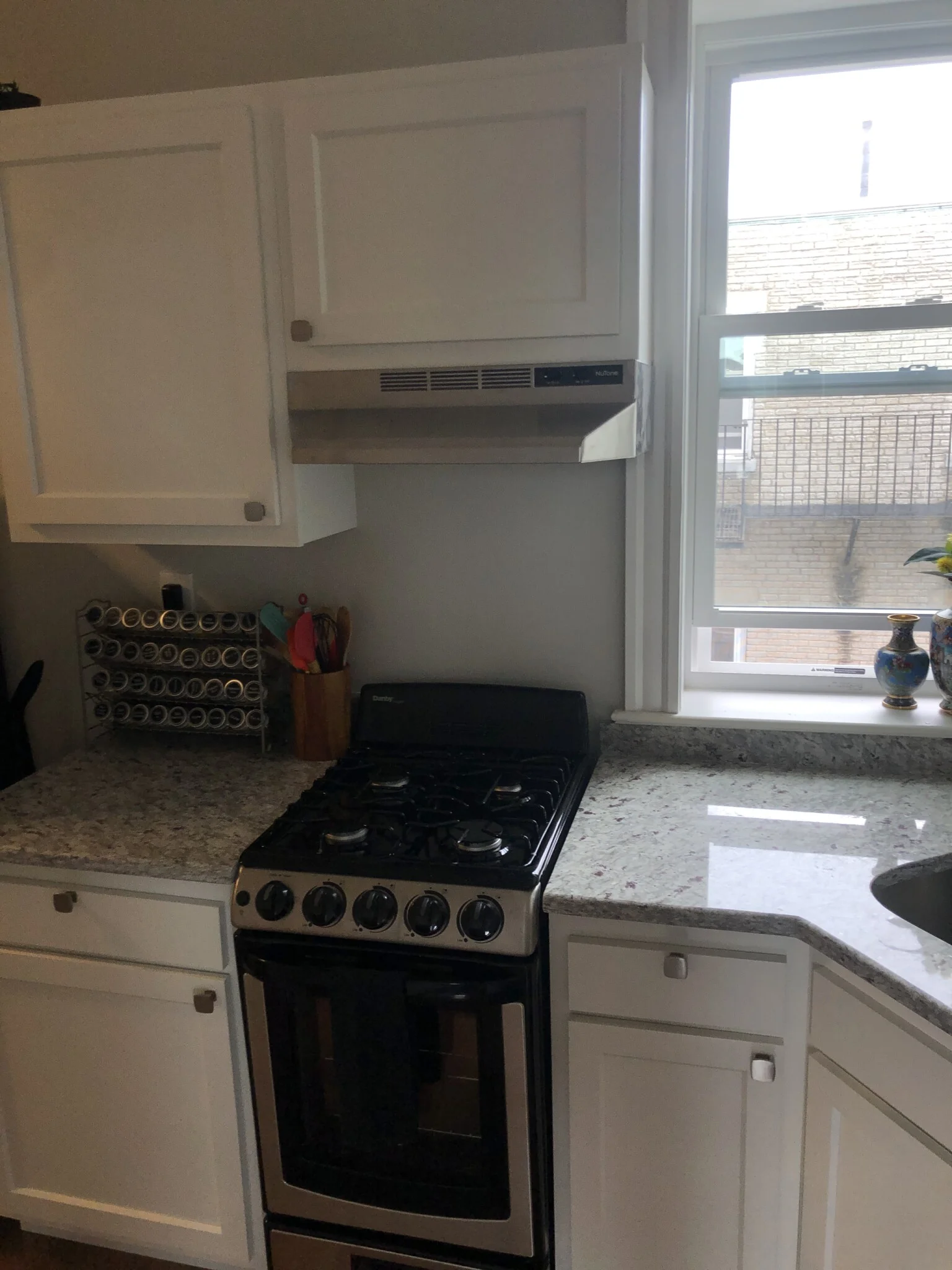 2 bed, 1 bath apartment for rent at 1185 Commonwealth Ave Unit 23, Allston — photo 37 of 38