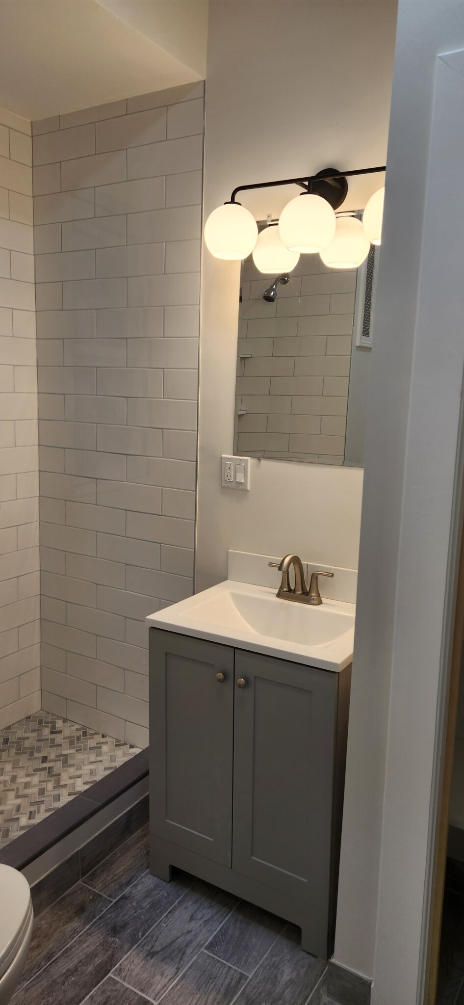 2 bed, 1 bath apartment for rent at 1185 Commonwealth Ave Unit 5, Allston — photo 19 of 22