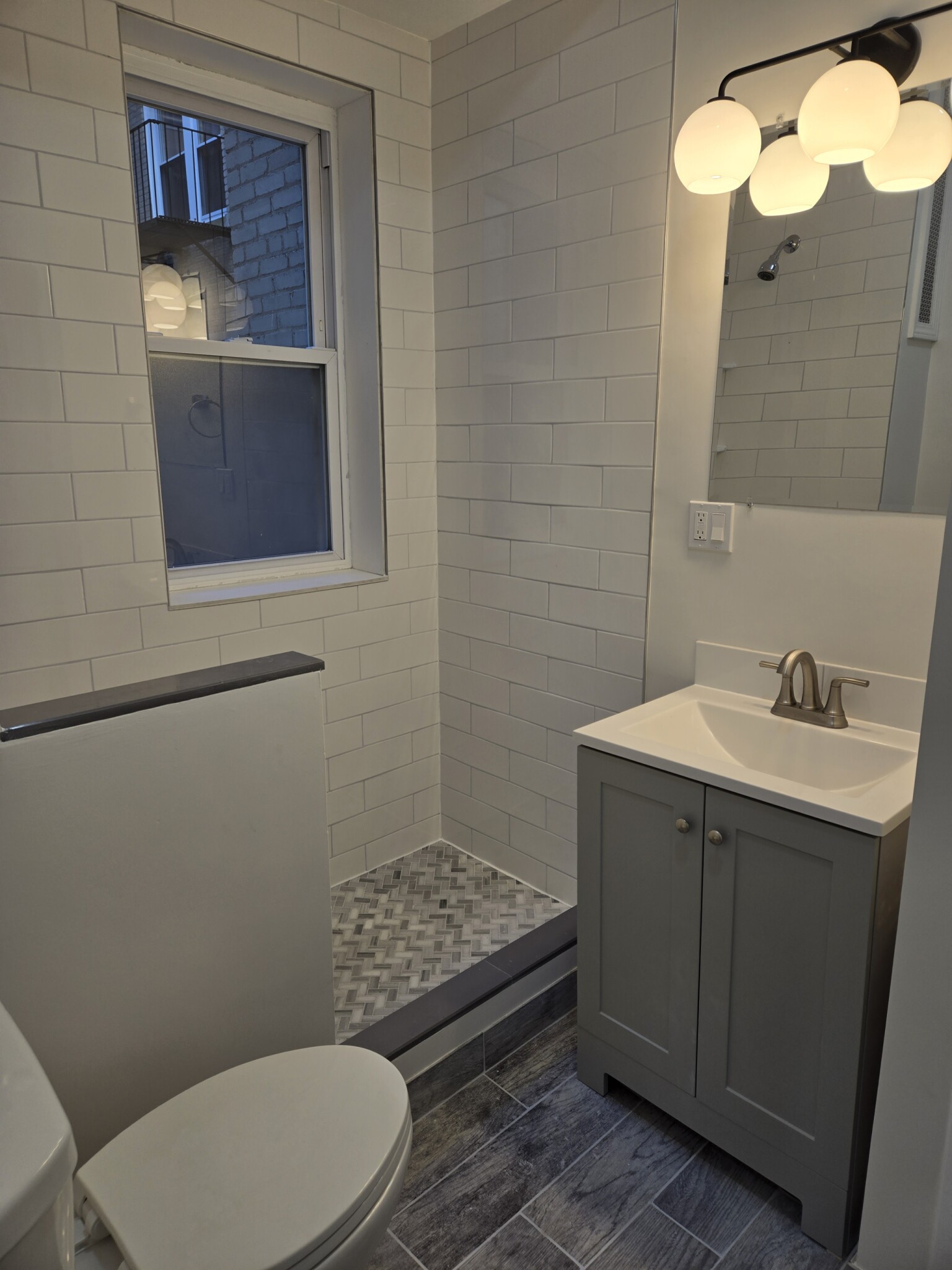 2 bed, 1 bath apartment for rent at 1185 Commonwealth Ave Unit 5, Allston — photo 8 of 22