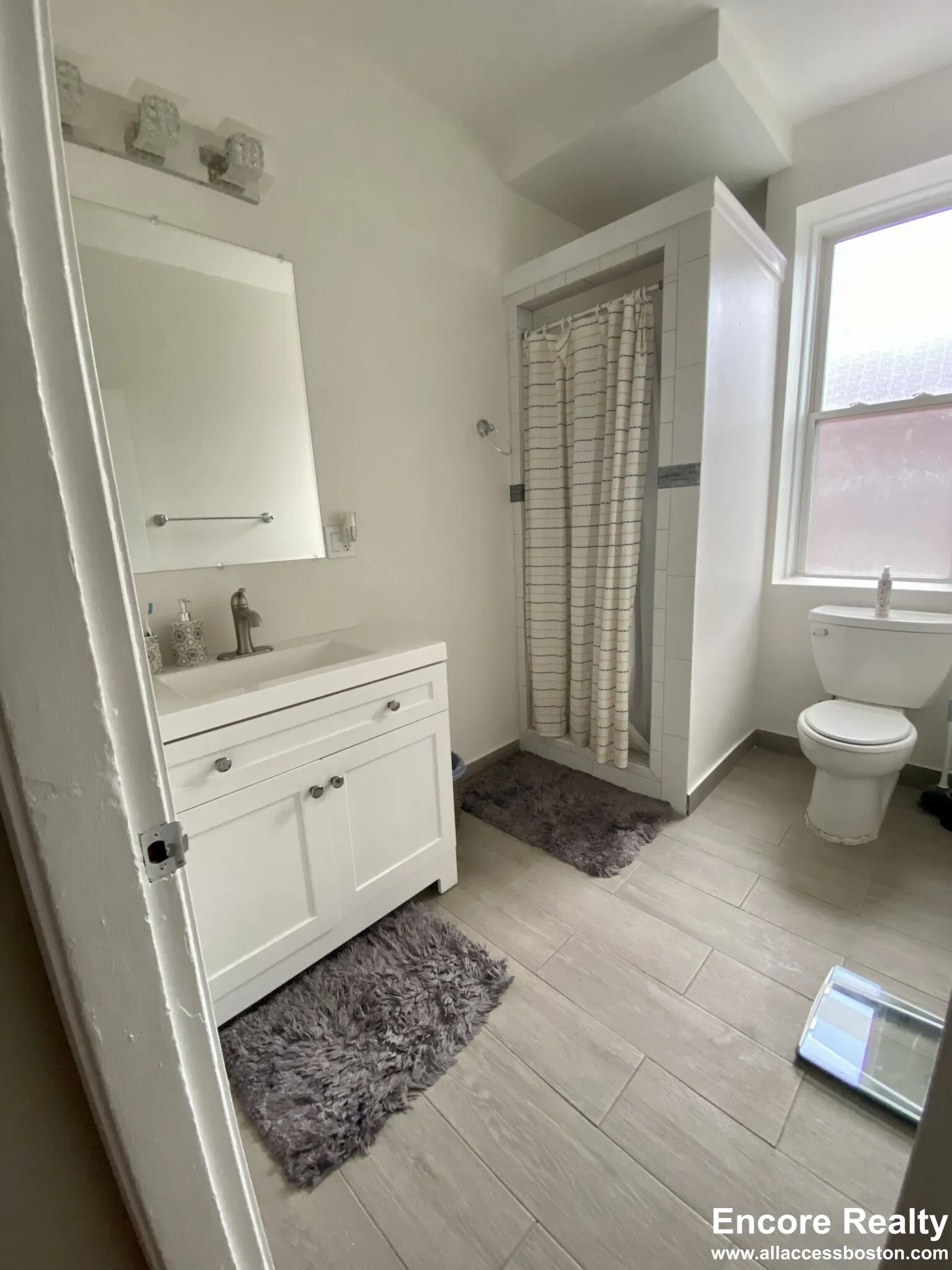 Studio bed, 1 bath apartment for rent at 1185 Commonwealth Ave Unit 8, Allston — photo 8 of 18