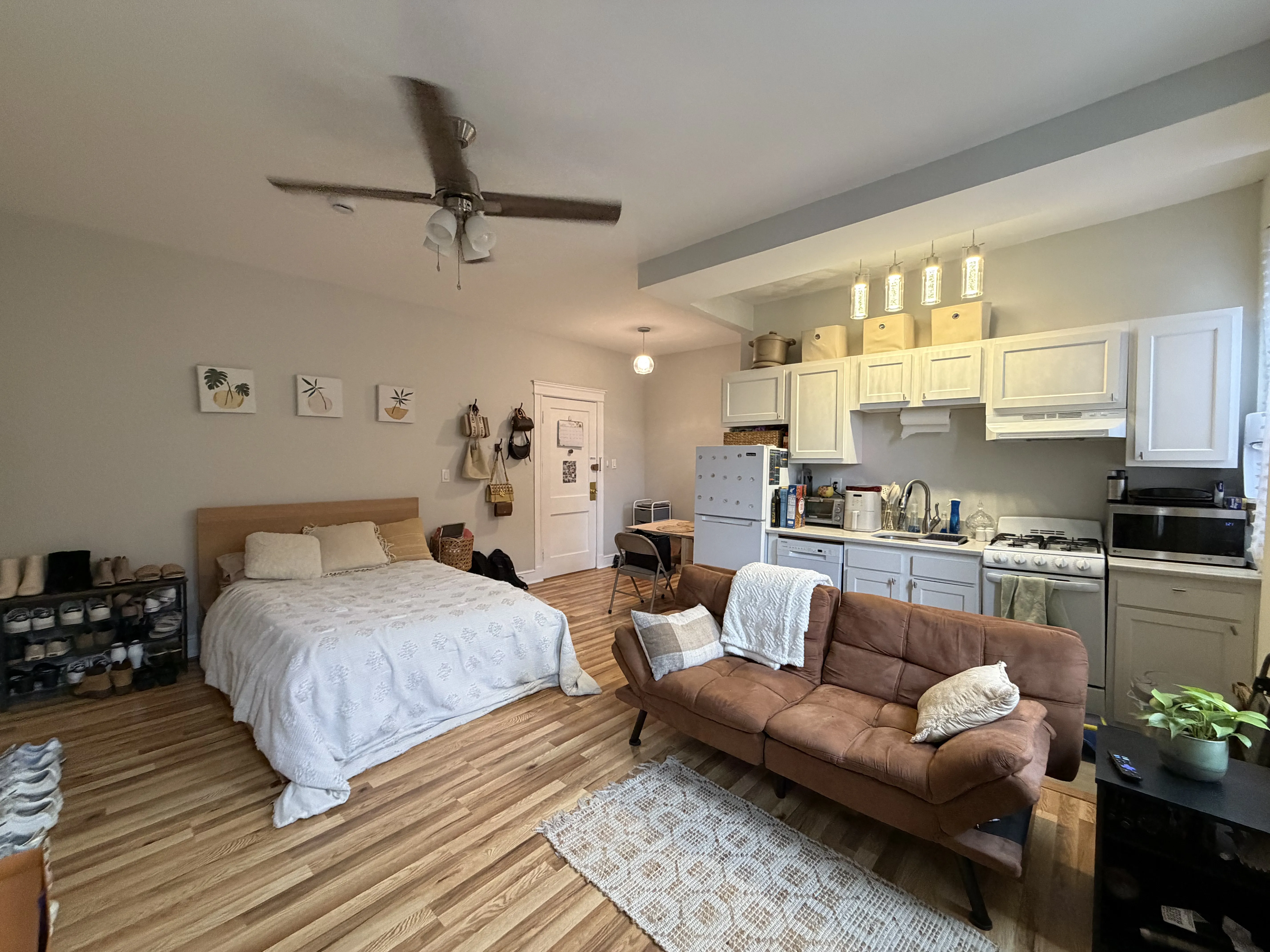 Studio bed, 1 bath apartment for rent at 1185 Commonwealth Ave Unit 8, Allston — photo 12 of 18
