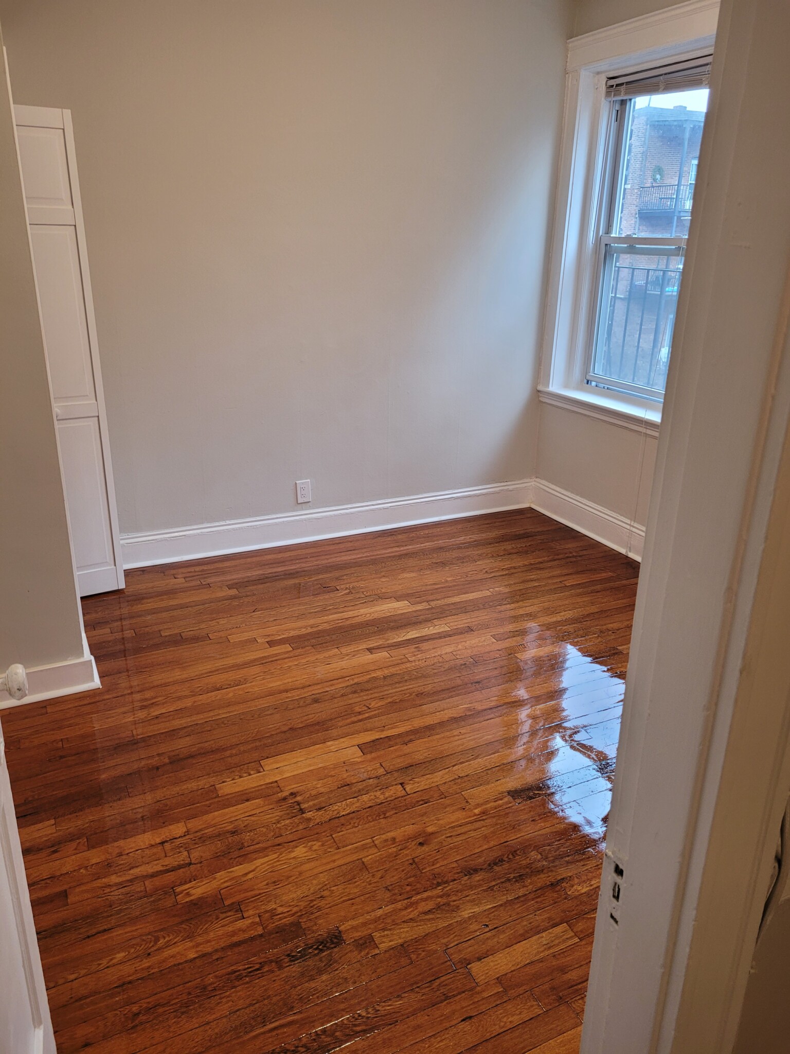 1 split bed, 1 bath apartment for rent at 1185 Commonwealth Ave Unit 9, Allston — photo 24 of 29