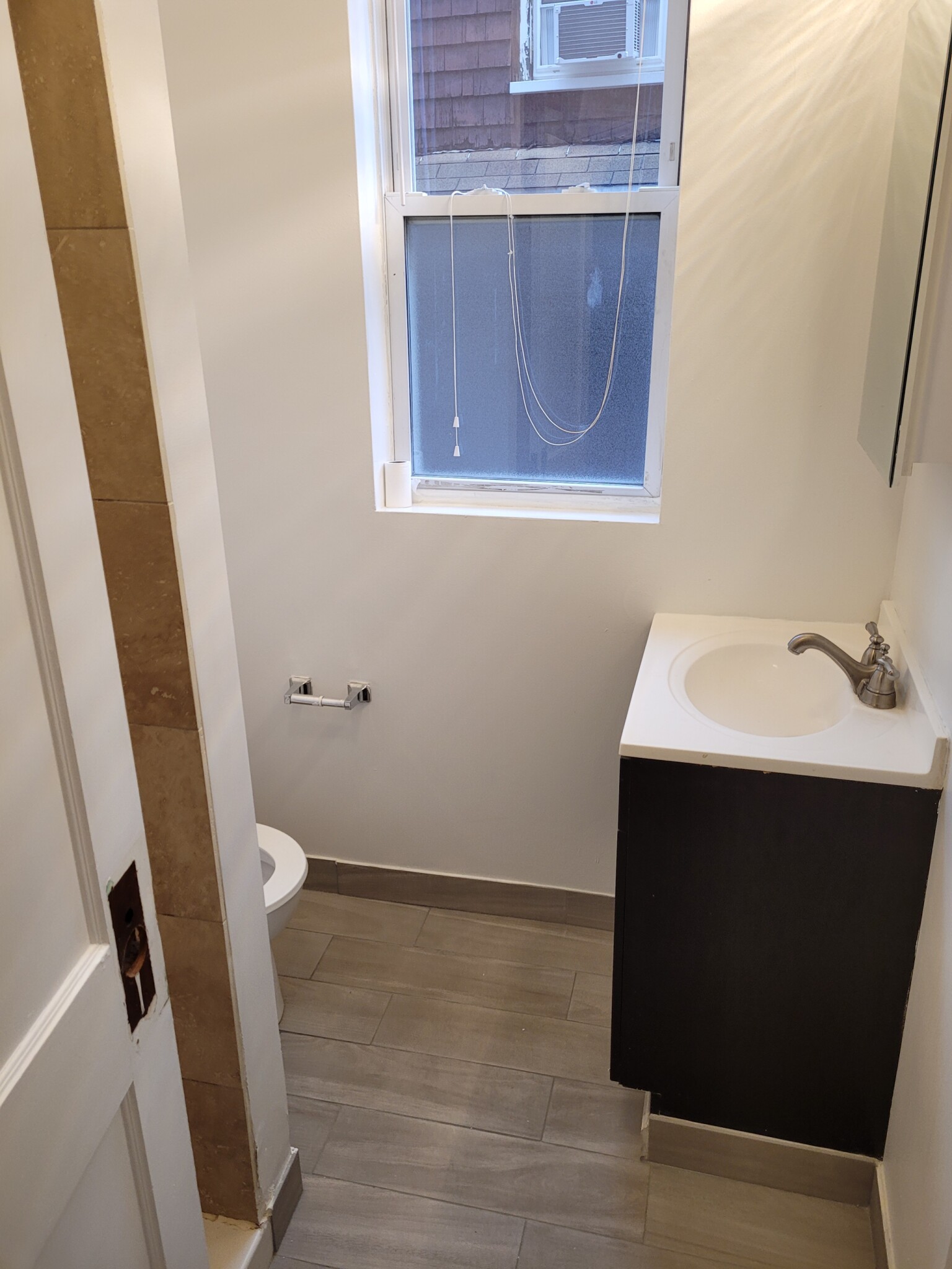 1 split bed, 1 bath apartment for rent at 1185 Commonwealth Ave Unit 9, Allston — photo 23 of 29