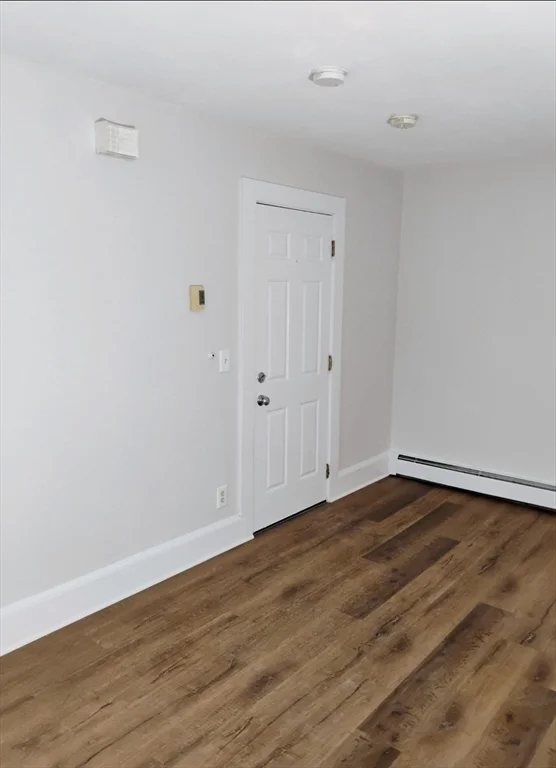 1 bed, 1 bath apartment for rent at 1185 Main St Unit 5, Walpole — photo 3 of 7