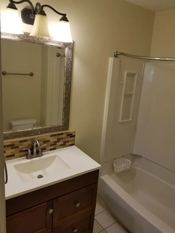 3 bed, 1 bath apartment for rent at 1186 Chestnut St Unit 1186, Newton Upper Falls — photo 8 of 21