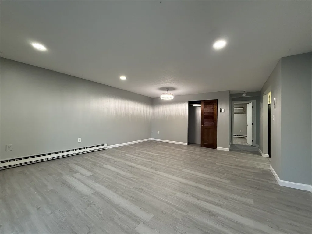 1 bed, 1 bath apartment for rent at 1186 Worcester Rd Unit 610, Framingham — photo 8 of 37