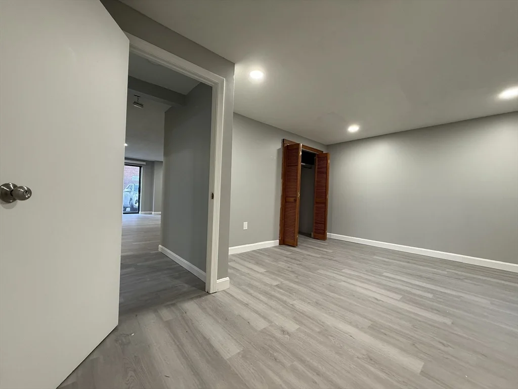 1 bed, 1 bath apartment for rent at 1186 Worcester Rd Unit 610, Framingham — photo 10 of 37
