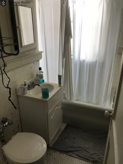 1 bed, 1 bath apartment for rent at 1187 Boylston St Unit 53, Fenway — photo 4 of 4