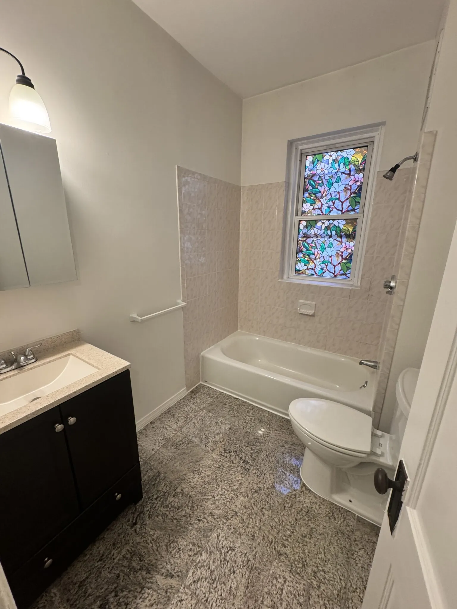 1 bed, 1 bath apartment for rent at 1189 Commonwealth Ave Unit 10, Allston — photo 8 of 26