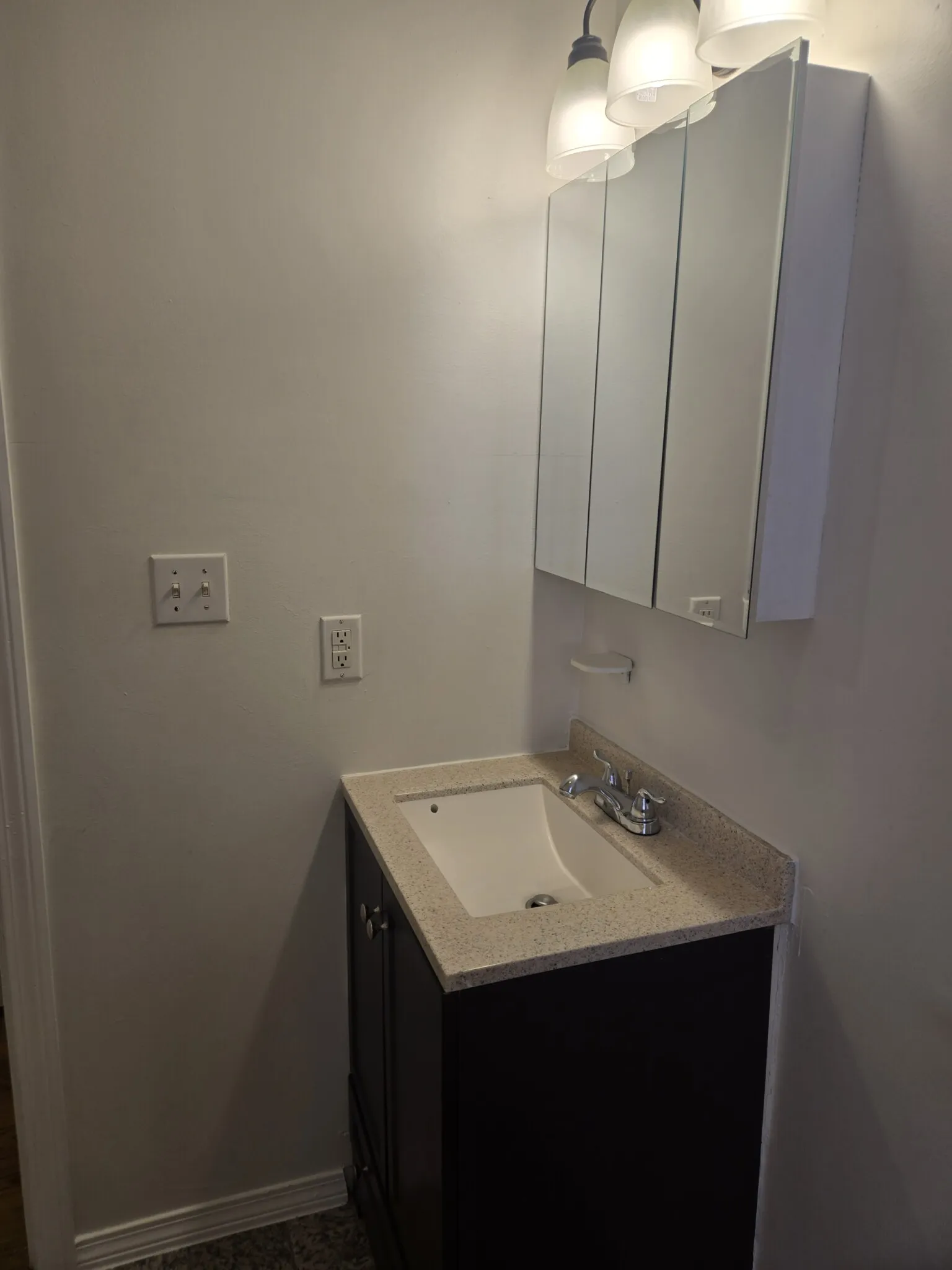 1 bed, 1 bath apartment for rent at 1189 Commonwealth Ave Unit 10, Allston — photo 15 of 26