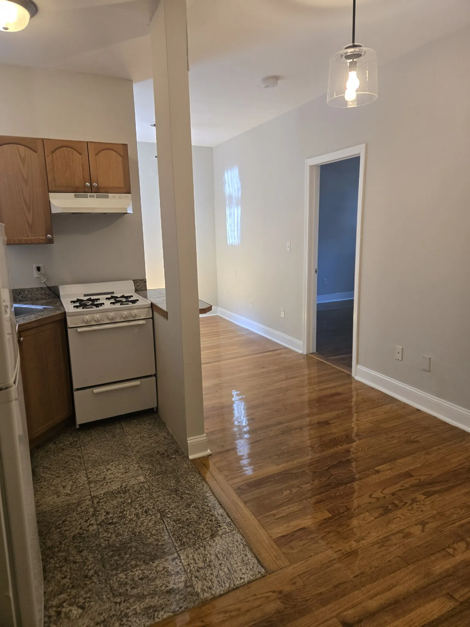 1 bed, 1 bath apartment for rent at 1189 Commonwealth Ave Unit 10, Allston — photo 9 of 26