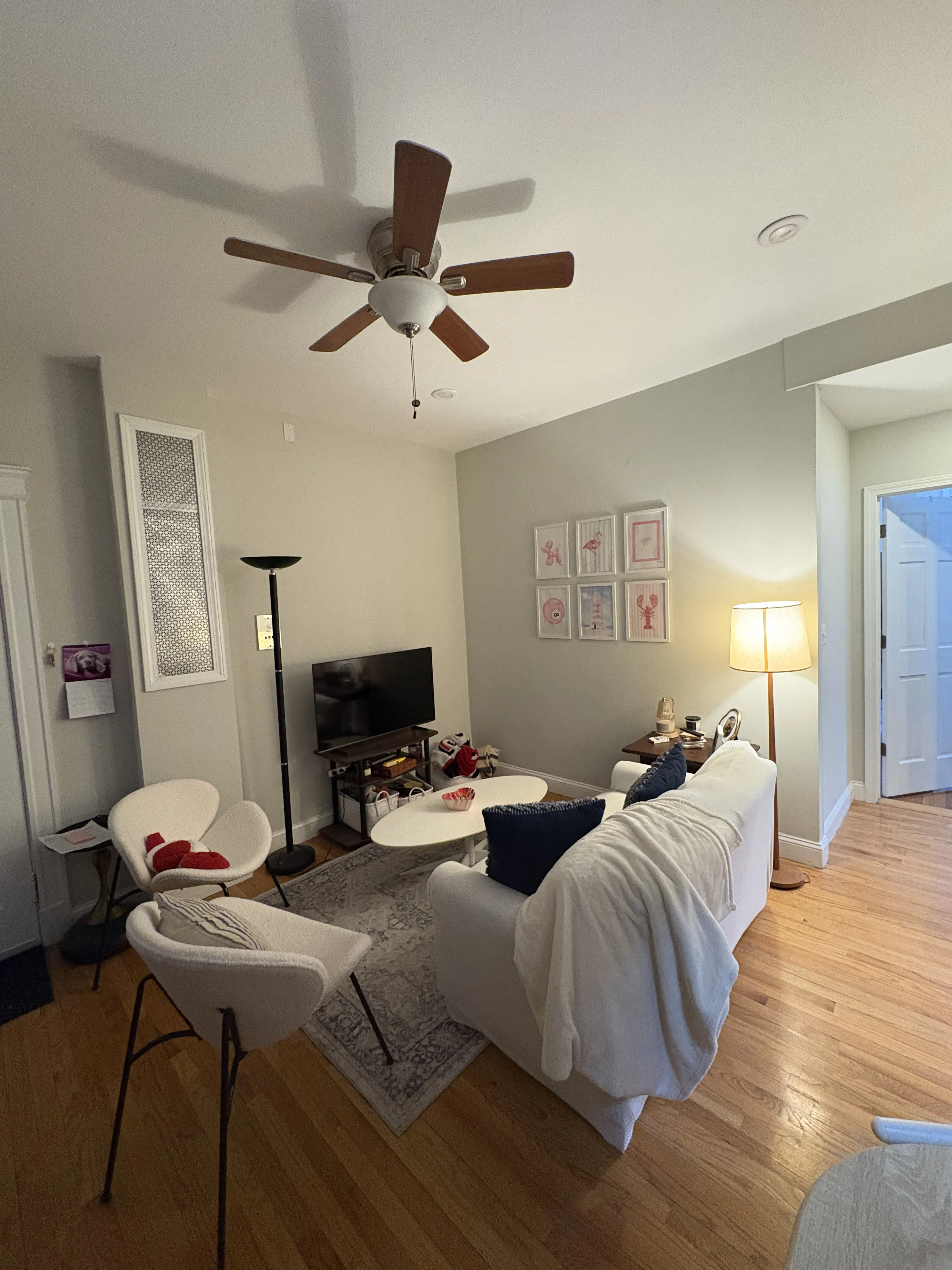 2 bed, 1 bath apartment for rent at 1189 Commonwealth Ave Unit 11, Allston — photo 1 of 29