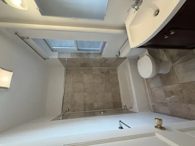2 bed, 1 bath apartment for rent at 1189 Commonwealth Ave Unit 11, Allston — photo 6 of 34
