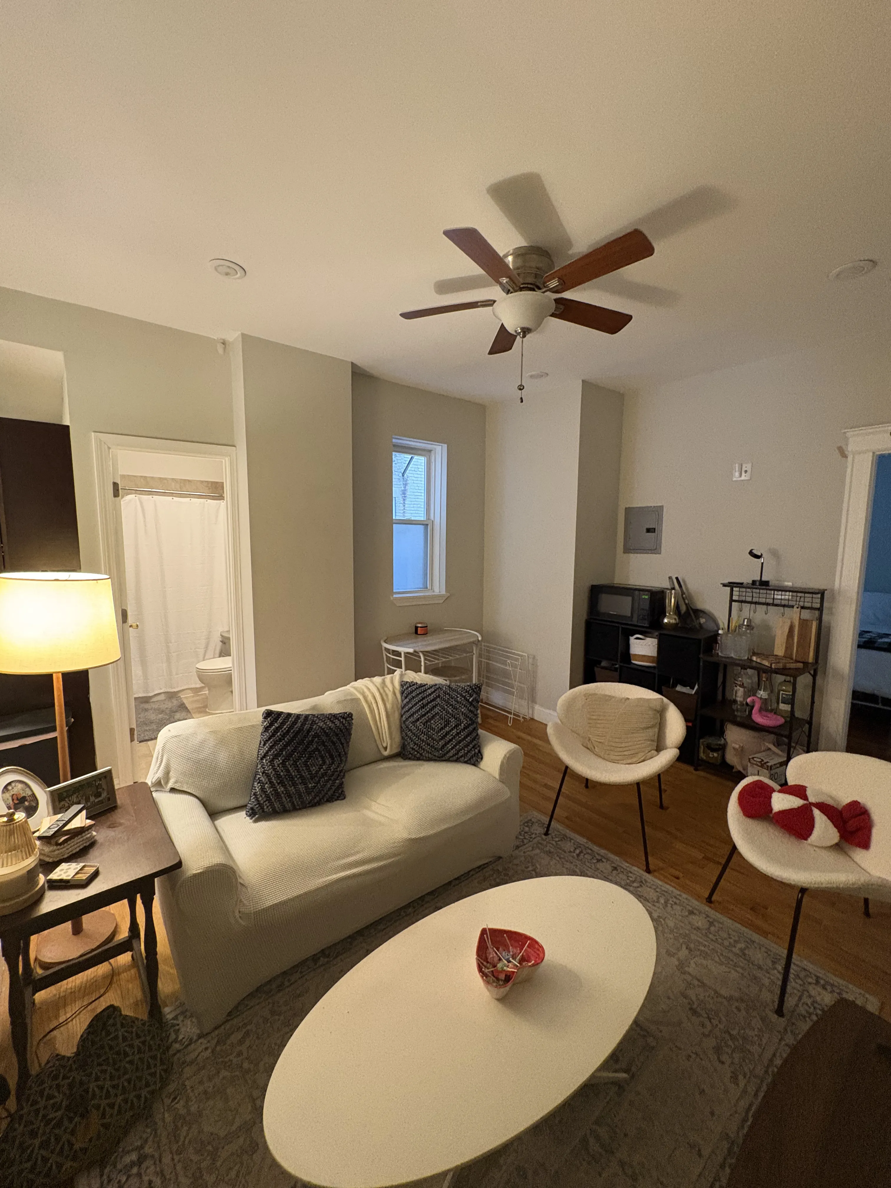 2 bed, 1 bath apartment for rent at 1189 Commonwealth Ave Unit 11, Allston — photo 2 of 29