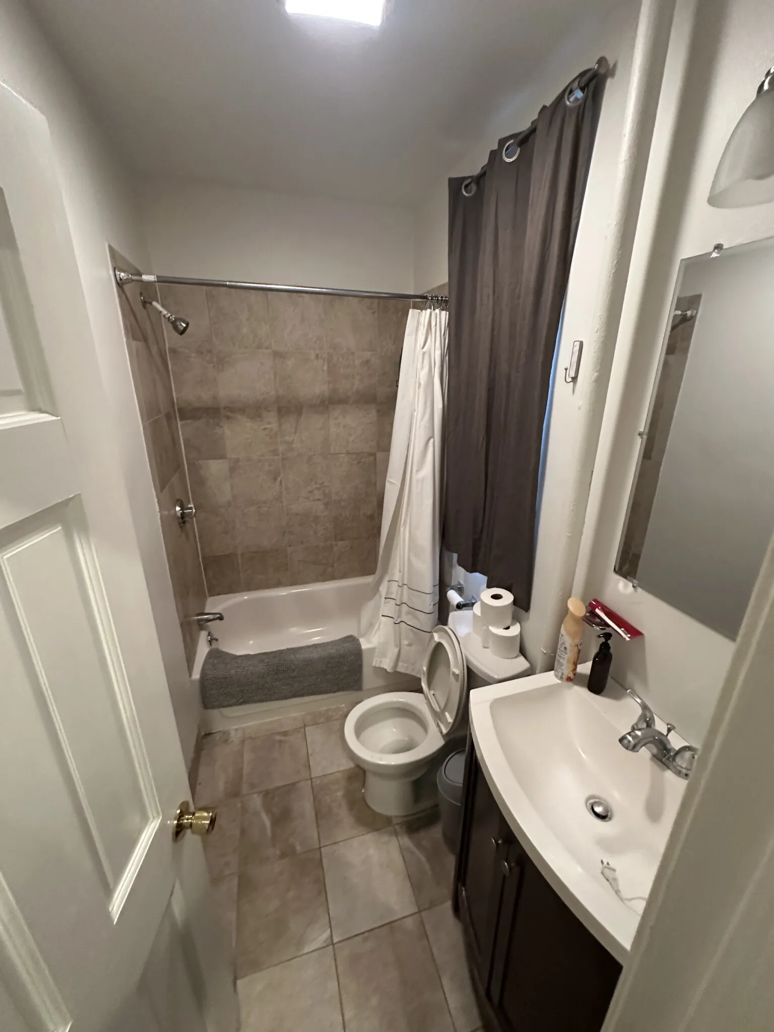 2 bed, 1 bath apartment for rent at 1189 Commonwealth Ave Unit 11, Allston — photo 16 of 29